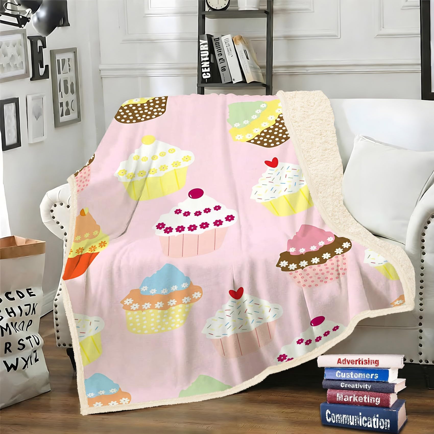 LLSZAHD Cupcake Sherpa Throw Pink Soft and Fluffy Fleece Throw Blanket, Cozy Bed Throw for Sofa, Armchair or Travel, 130 x 170 cm