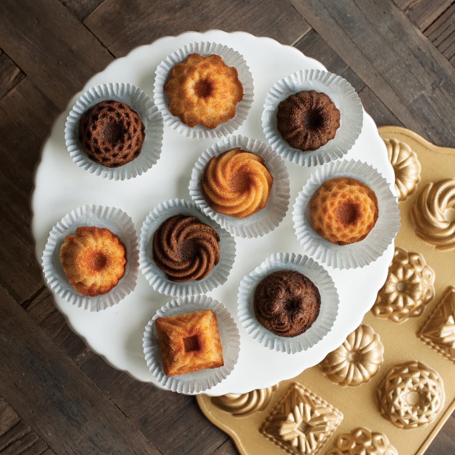 Nordic Ware Bundt Charms, 1.2 Cup, Gold - Image 2