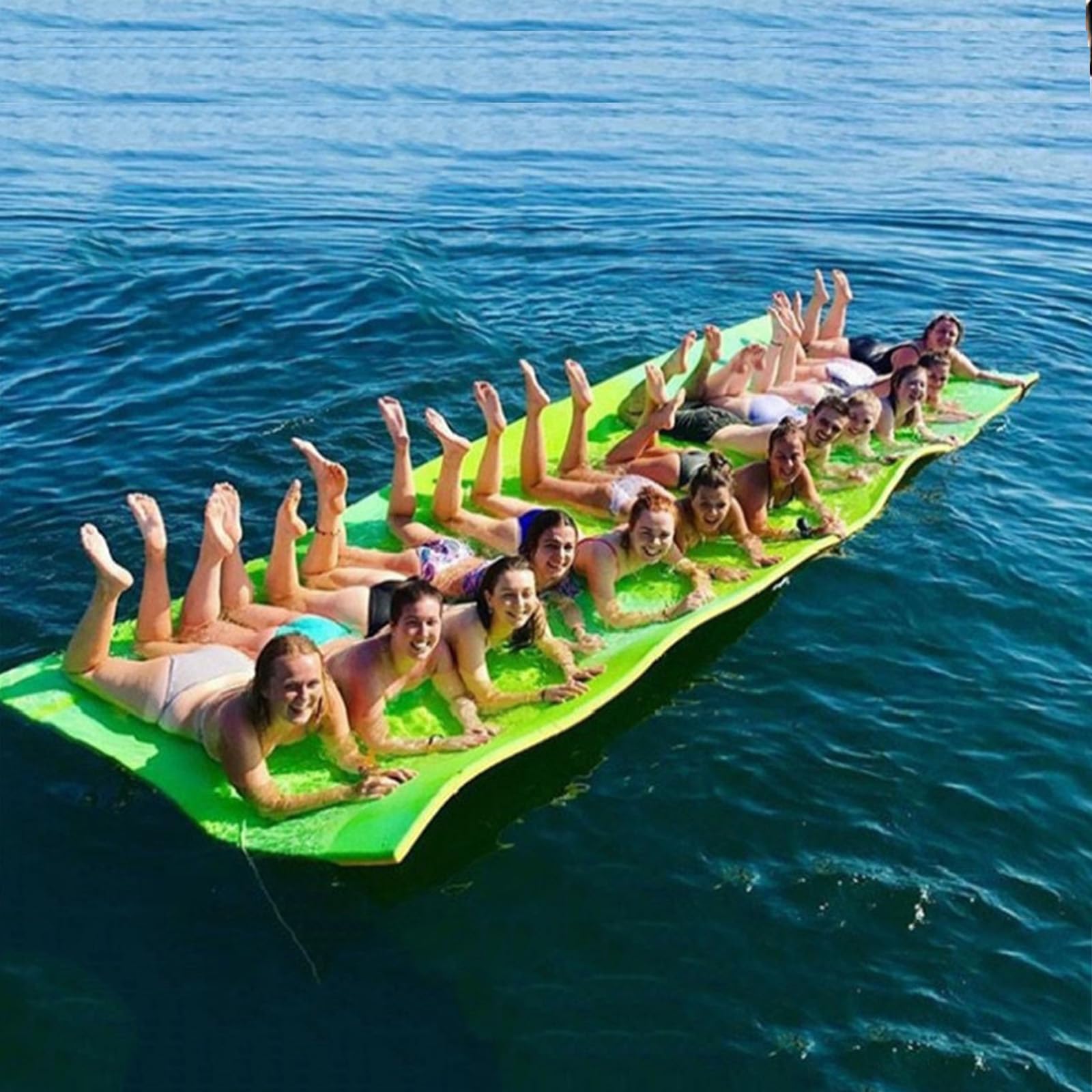 Tappetino galleggiante ad acqua, tappetino galleggiante in schiuma Xpe, che sale sul giocoso tappeto magico, adatto per adulti e bambini Intrattenimento per sport acquatici