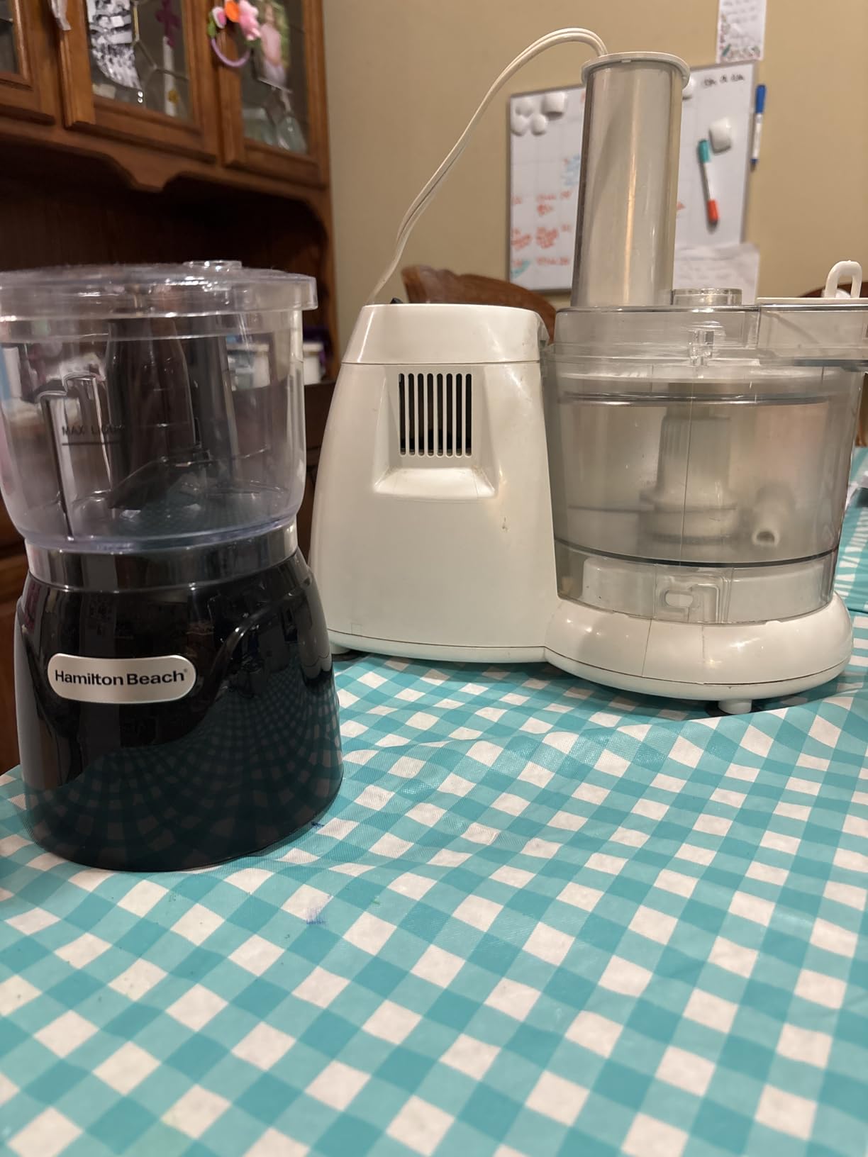 Hamilton Beach Electric Vegetable Chopper & Mini Food Processor. 3-Cup. 350 Watts. for Dicing. Mincing. and Puree. Black (72850) photo review