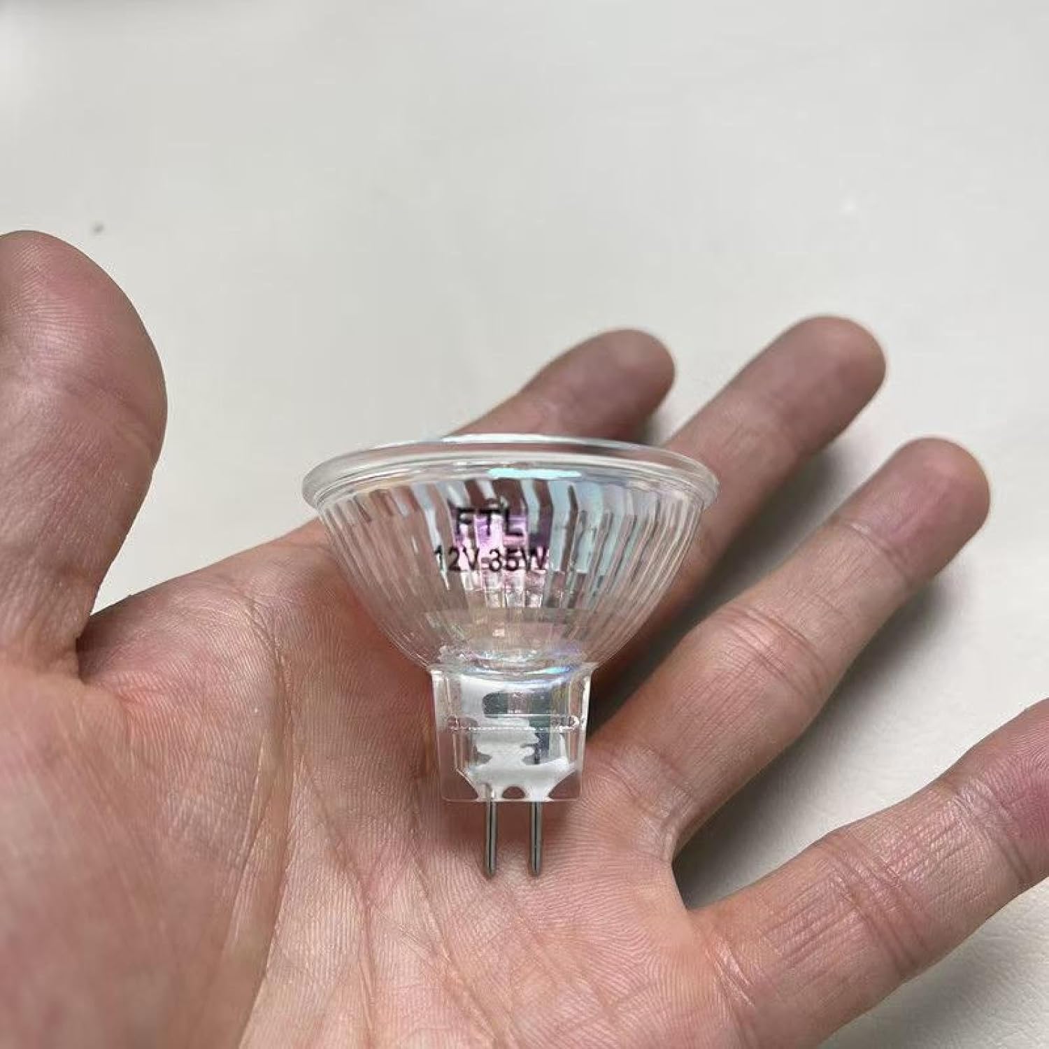 MR11 Halogenlampe,2700K Warmweiß,hoher Farbwiedergabeindex(CRI)95+ für naturgetreue Farbwiedergabe,dimmbar und flimmerfrei,für Kunstausstellungen, Schränke und Akzentbeleuchtung (10 Stück/6V 20W)