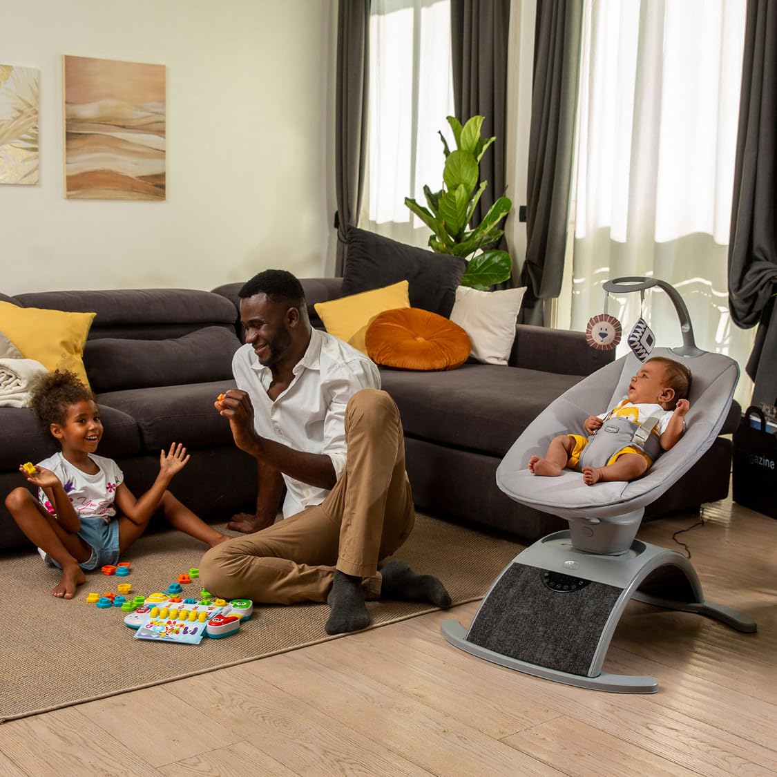 Chicco Comfy Wave, Elektronische Babywippe, Babyschaukel, mit Bewegungen und Melodien, verstellbare Rückenlehne, atmungsaktiver und abnehmbarer Stoff, Spielleiste, 0 Monate
