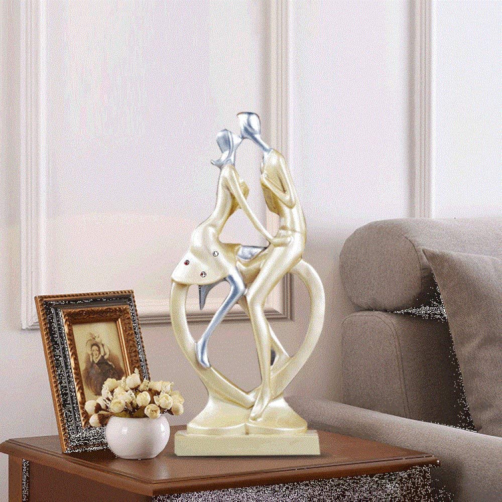 Artisanat d'art couple amoureux sculpture en résine fine pour décoration intérieure