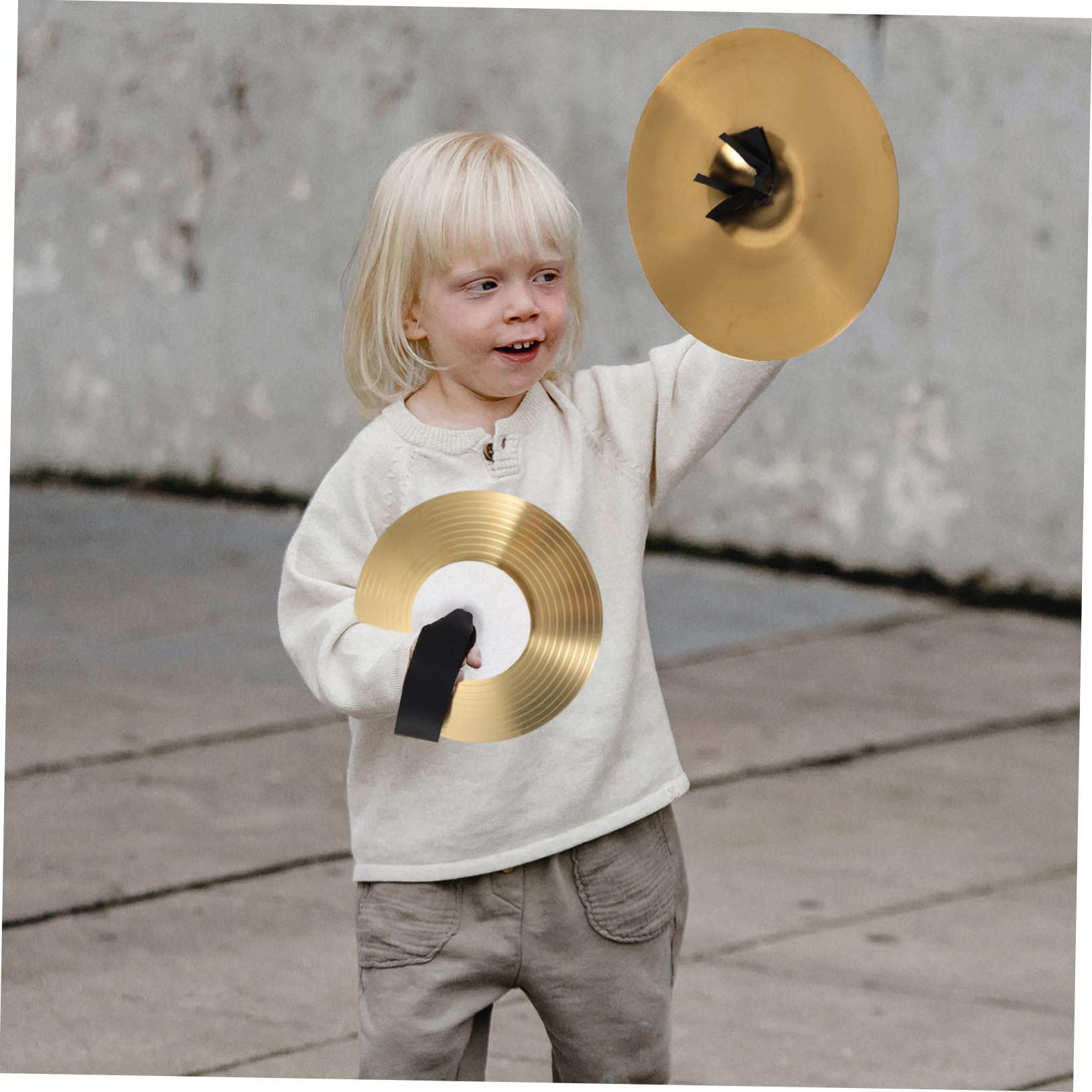 Abaodam Cymbales à Main en Métal Performance Son Clair et Utilisation Facile, Paire de 8 Pouces pour Concerts et Répétitions de Groupe