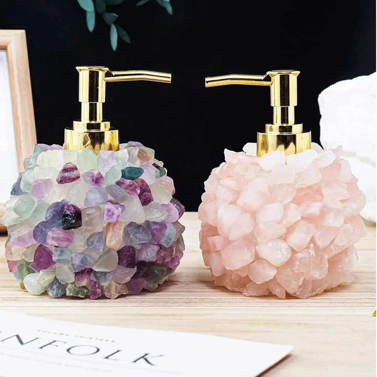 Yofab Dispenser di sapone da banco Dispenser di sapone con cristalli di fluorite grezza con pompa in acciaio inossidabile Dispenser di sapone liquido ricaricabile Dispenser di sapone per le mani