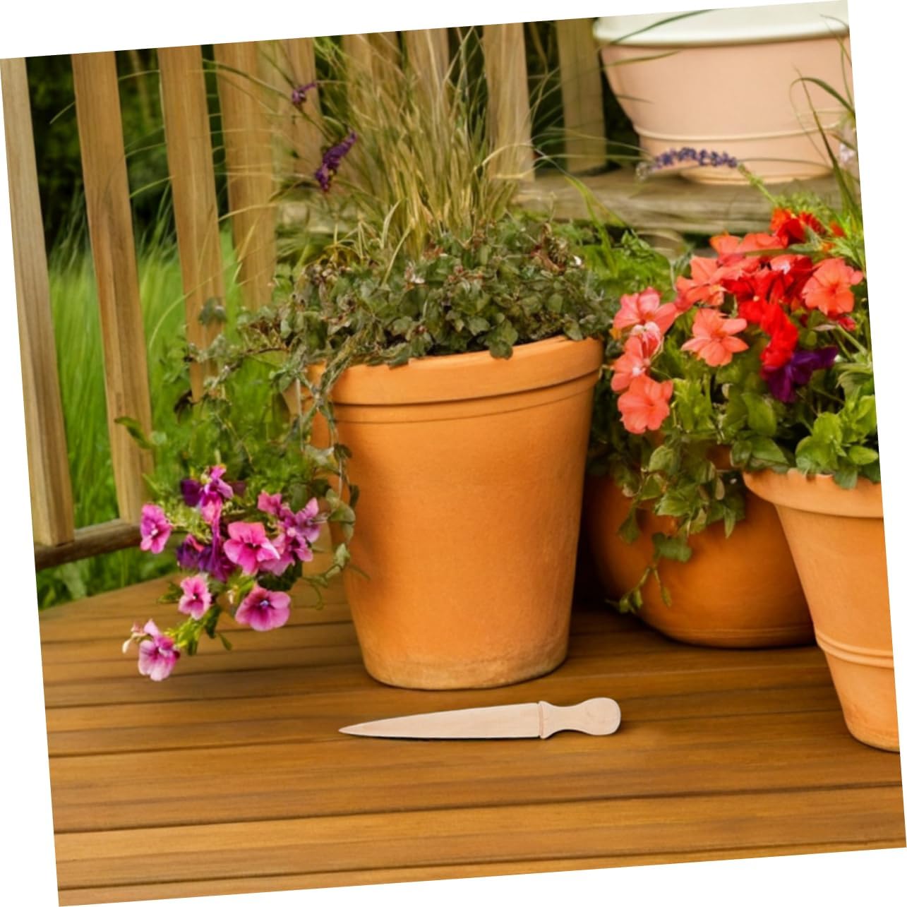 Ergonomic Wooden Handle Garden Digger Planting Tool Soil Puncher Easy to Clean Versatile Use