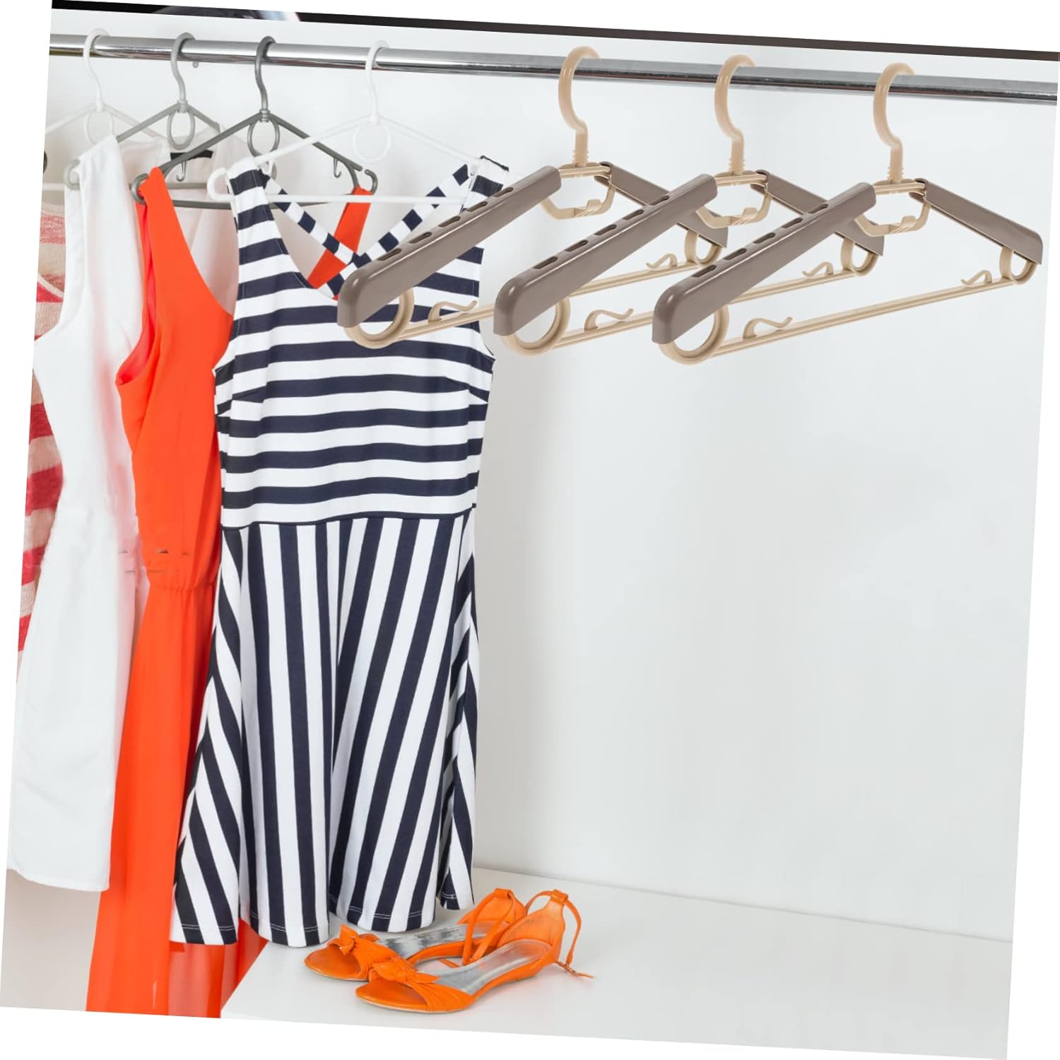 10pcs Adjustable Hangers for Dorm Extra Wide Coated Hangers for Coats Pants Jeans Space Saving No Bump