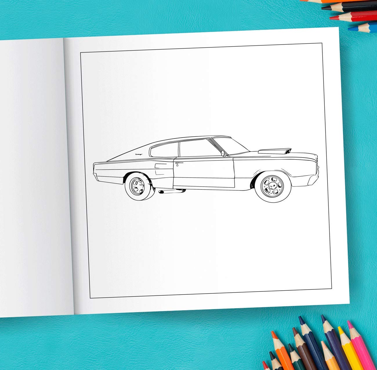 Automobili - Un libro da colorare. Ediz. illustrata: Per bambini e adulti: auto sportiva, piccola auto, auto d'epoca, coupé, suv