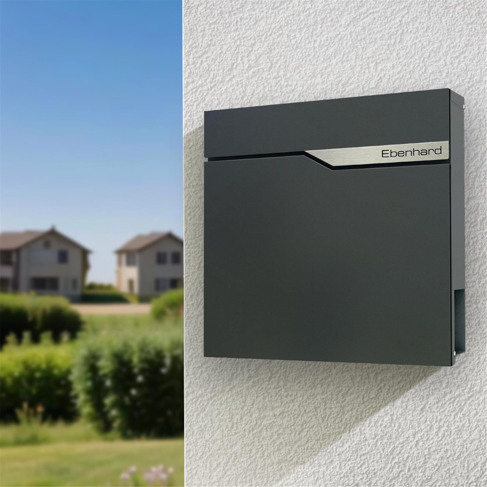 Metzler Briefkasten Anthrazit RAL 7016 wetterfest rostfrei für den Außenbereich – Wandbriefkasten mit Zeitungsfach personalisiert V2A Edelstahl Namensschild Gravur Hausnummer und Namen | Premium
