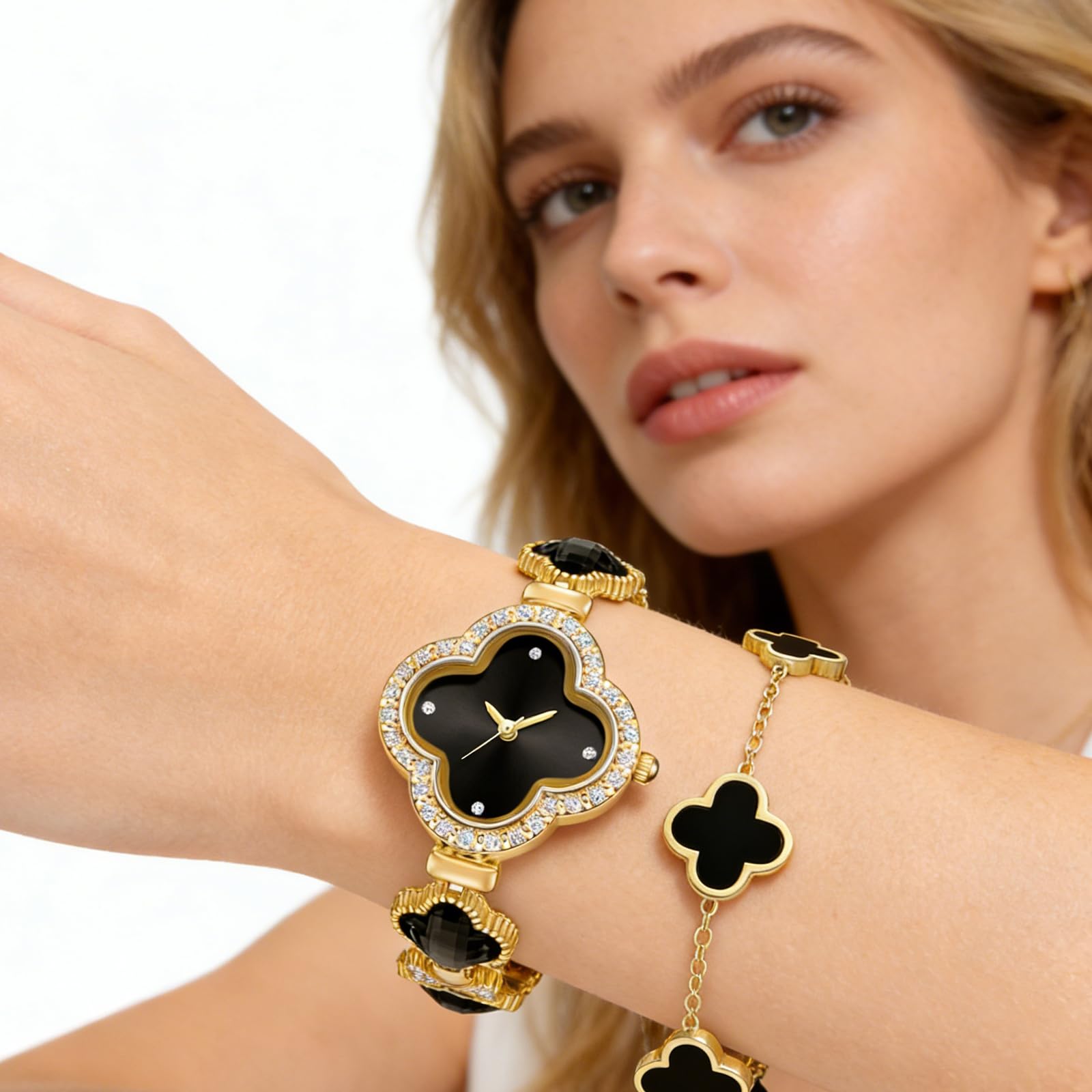 2-teiliges Damen-Armband-Set mit Glücks-Kleeblatt-Armband, Armbanduhr, Schmuck-Set, 18 Karat vergoldet, Armbanduhr mit Blumendesign, vierblättrige Armbänder für Damen