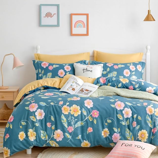 MiniSteps Ensemble de couvertures de couettes 100% Coton - 1 Couverture de couettes + 2 Carcasses d'oreillers - Ensemble de literie avec fermeture à glissière - Ensemble de literie réversible pour enfants - Décor chambre à coucher pour enfants (Blue Meadow, Queen)