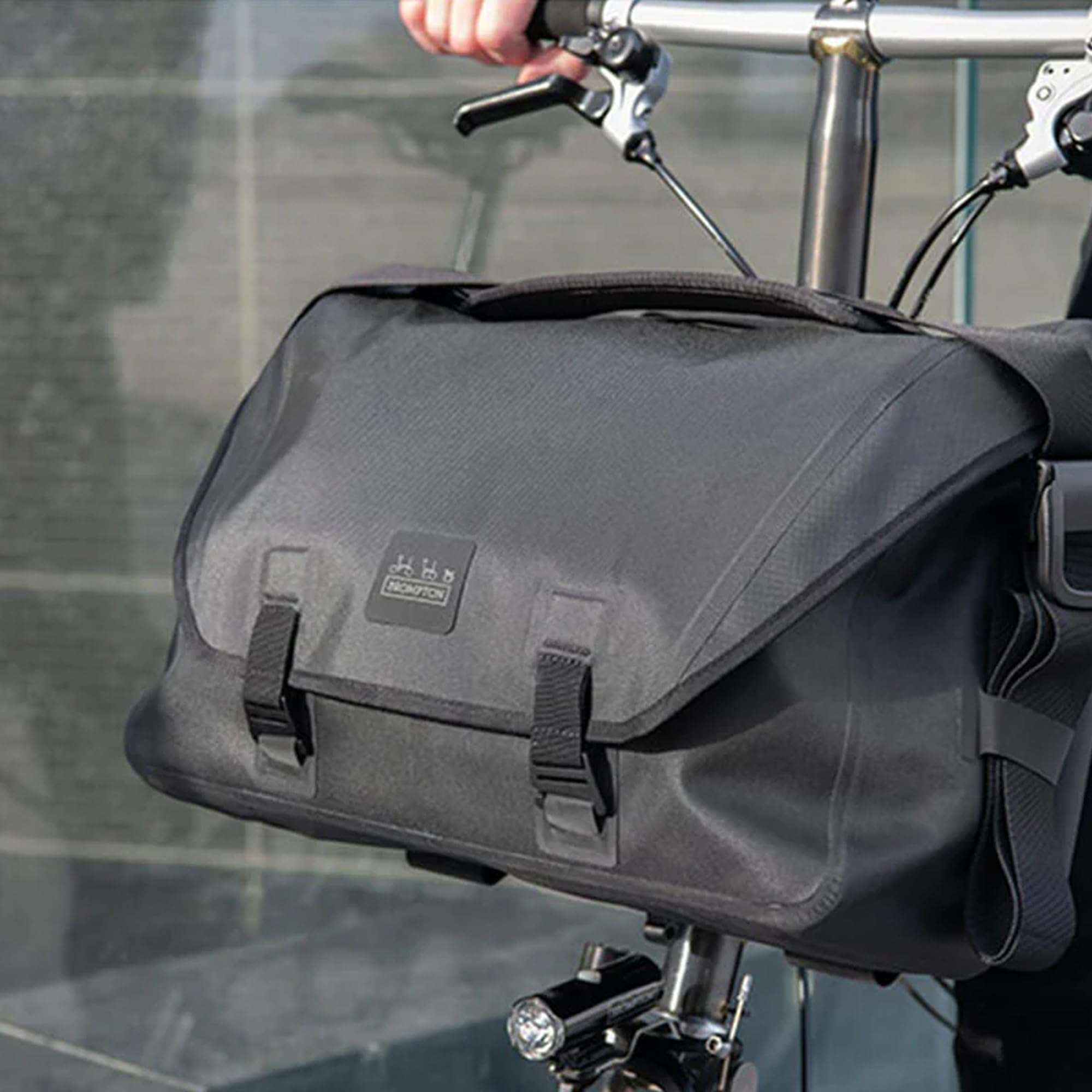 Amazon.co.jp: Brompton Metro 防水バッグ ラージ – 20L