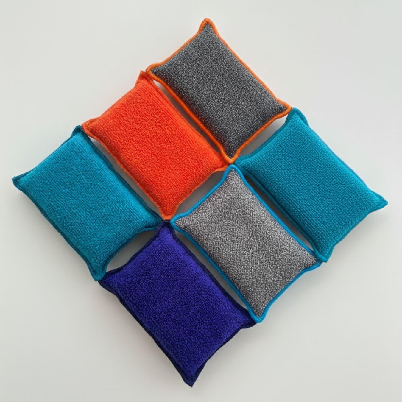 Set di 8 spugne lavabili riutilizzabili | double face | confezione completa 4 colori | efficaci e durevoli | anti-graffio | spugna multisuperficie | stoviglie da cucina | Made in Europe