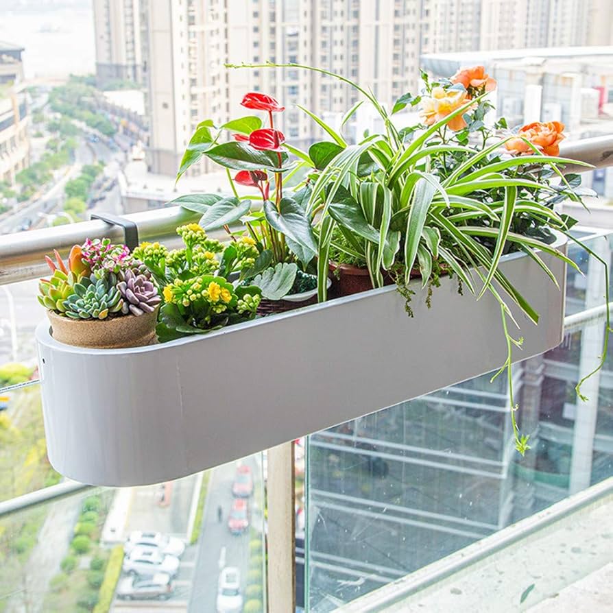 吊り下げ式プランターラック 5個のガラス容器付き★多肉植物★エアープランツなど 吊り下げ式プランターラック 5個のガラス容器付き☆多肉植物☆エアー