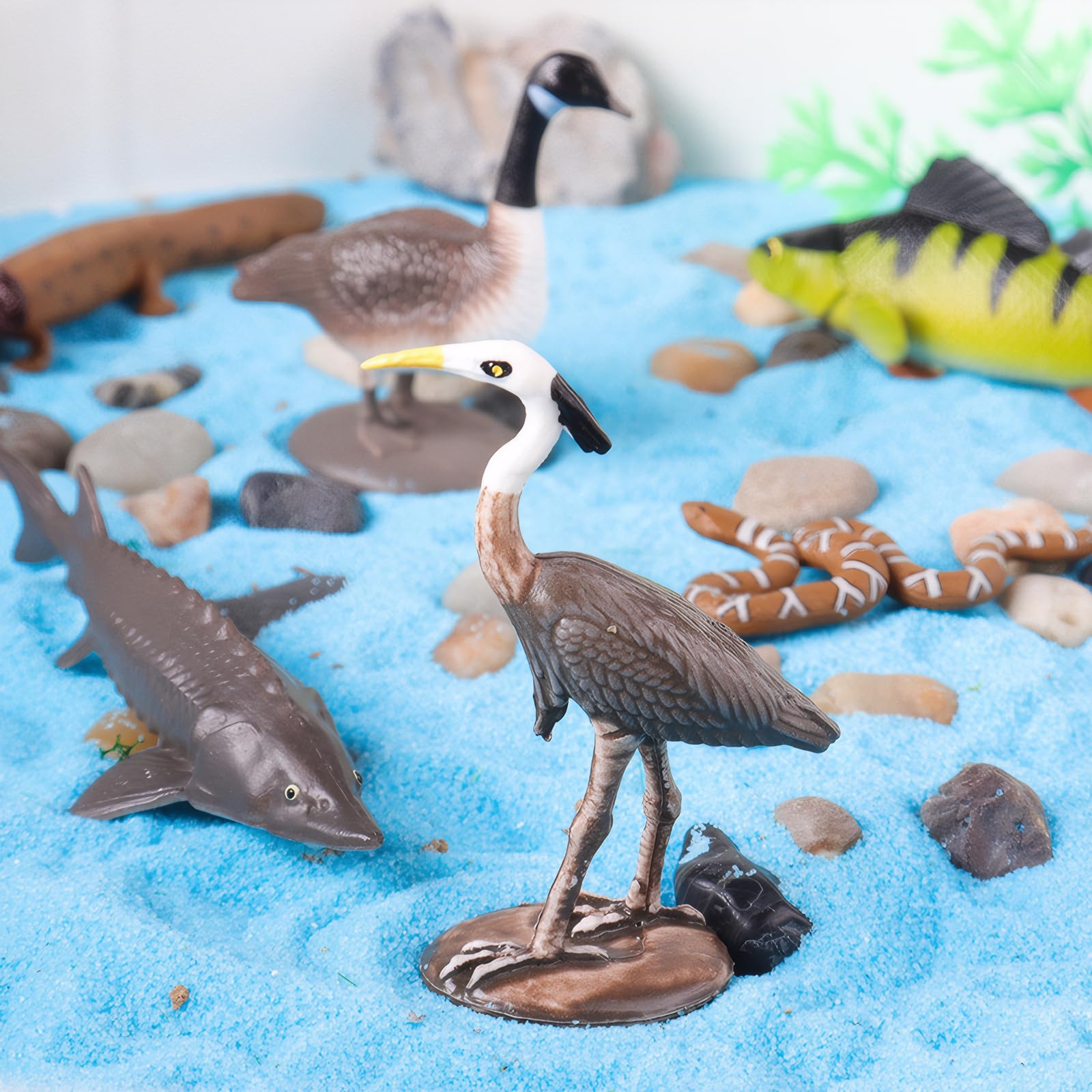 AENIMELY 14PCS Lake Animal Figurines, Realistic Canadian Wildlife Toys for Kids - Image 2