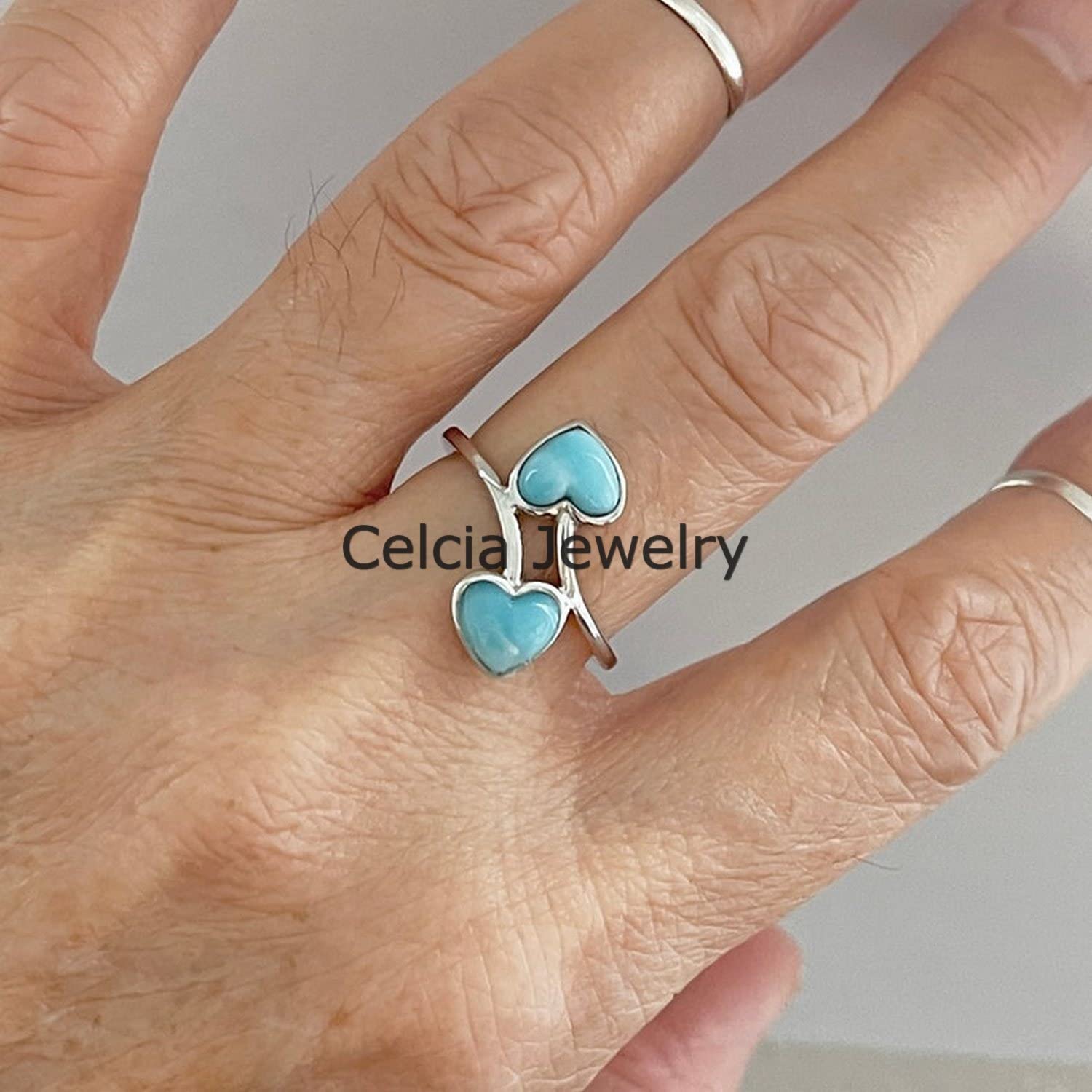 Anello a due cuori pietre preziose di Larimar, anello da donna in argento sterling solido, anello di promessa di compleanno, anello Boho per la festa della mamma bella (larimar)