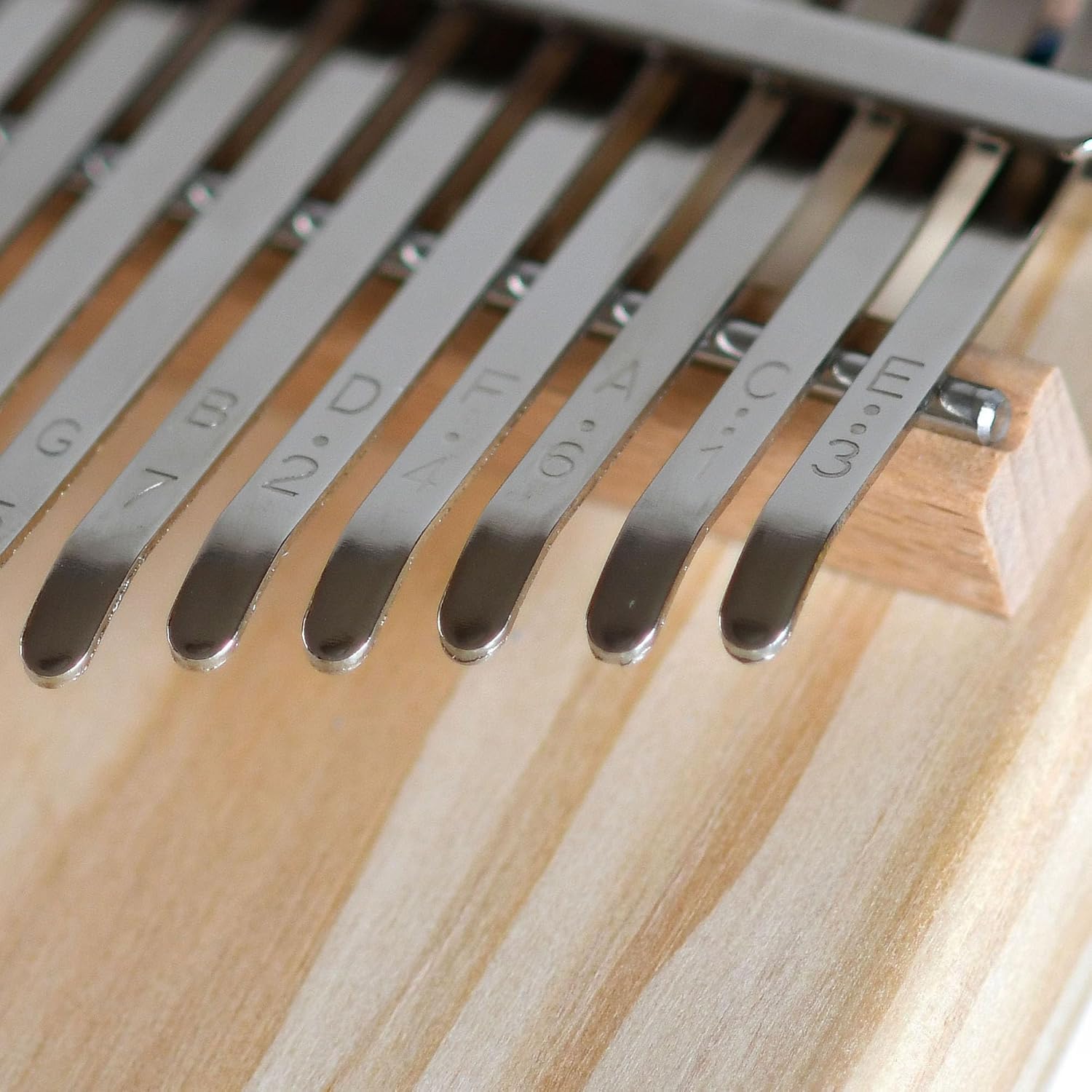 Amazon | MIYINGE21音カリンバkalimba天然無垢材製、松の木、21