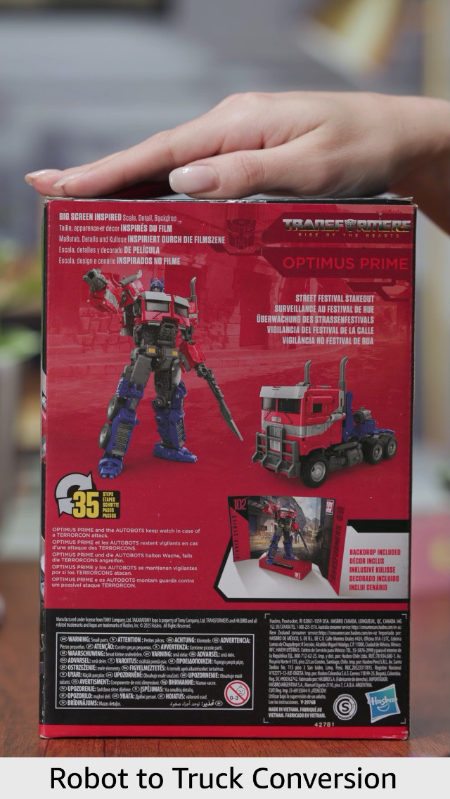 Amazon.com: Transformers Toys Studio Series Voyager Class