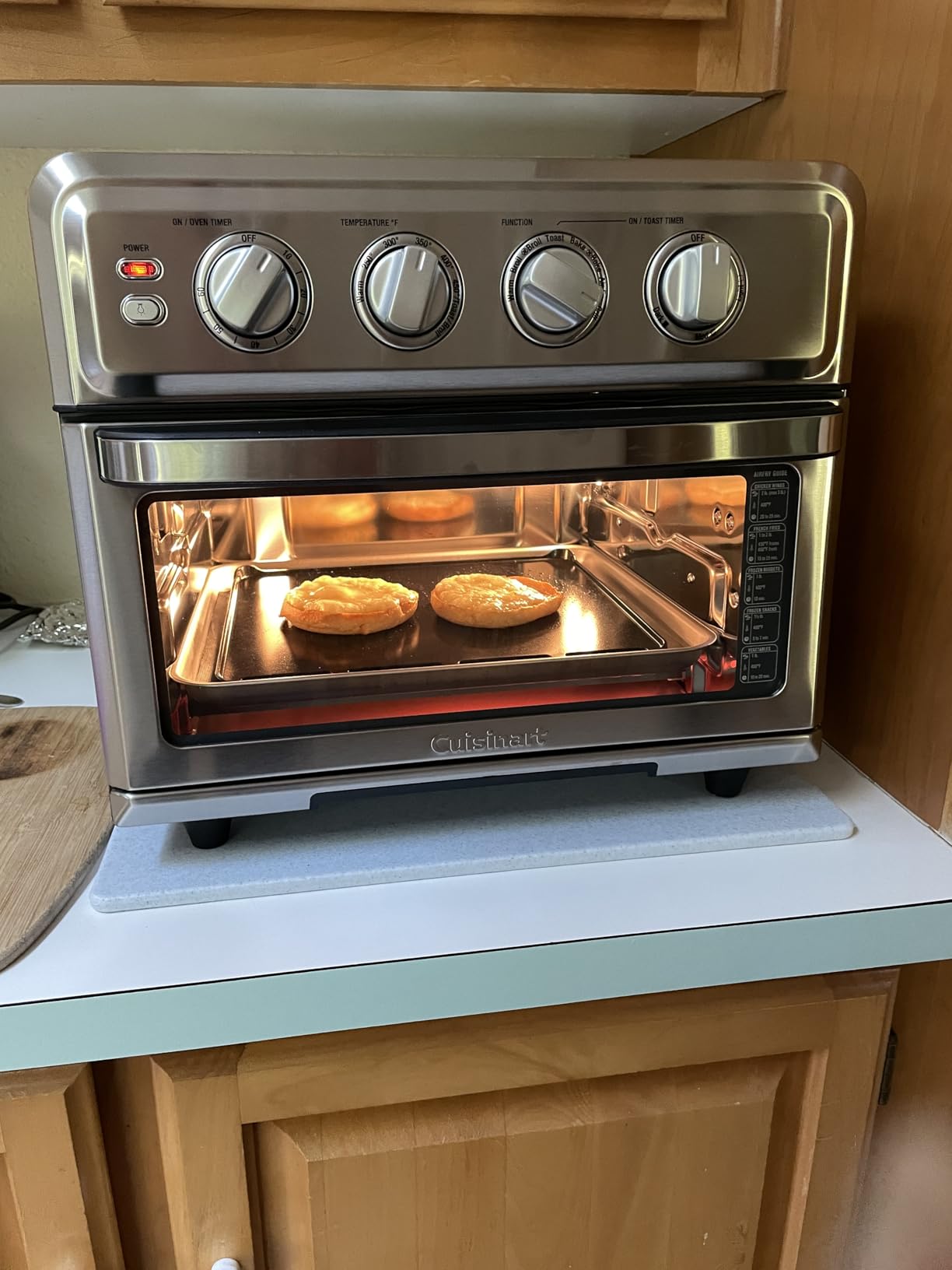 Top notch oven. I got this for $100 but worth reg price. Who cares if you can’t keep it spotless?