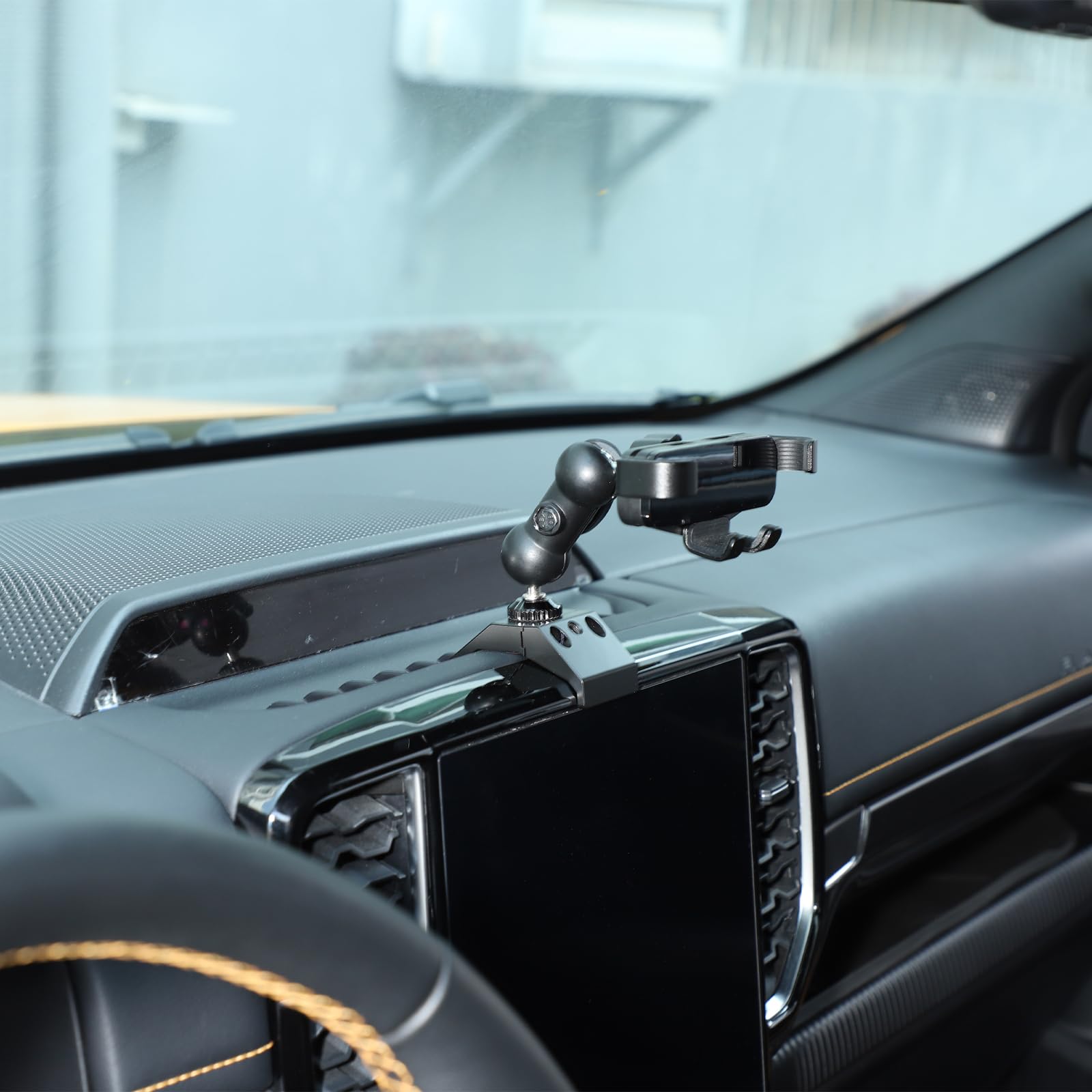 Supporto per cellulare Ford Ranger dal 2023, speciale clip "Peanut Socket" per guarnizione di ventilazione, fissaggio superiore dello schermo di navigazione, design a 1 forma/B, magnetico, nessun