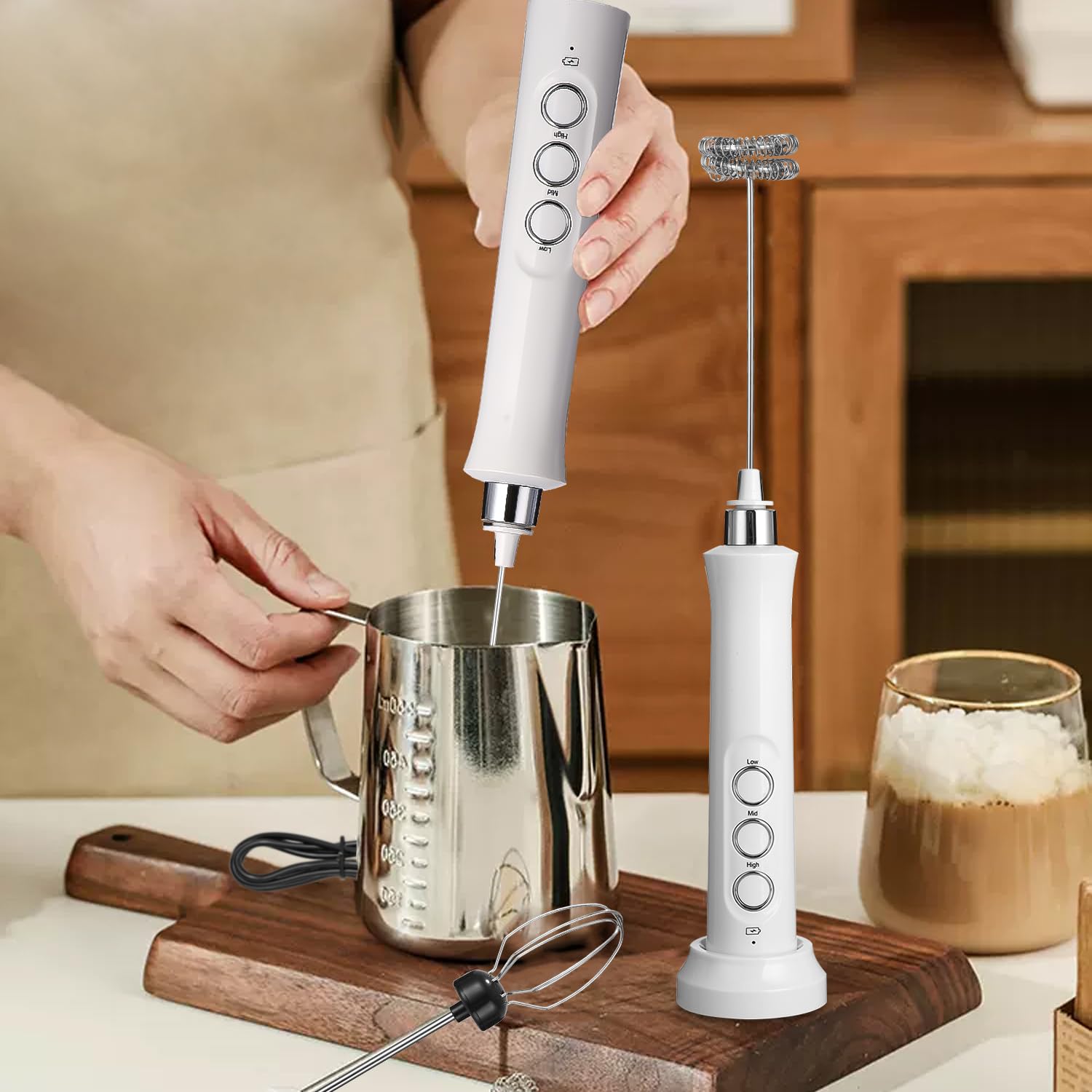 Montalatte Elettrico USB, frullino montalatte con 3 frullino in acciaio inox,3 velocità regolabili,Potente Schiumalatte Elettrico per Caffè, Latte, Cappuccino, Matcha (bianco)