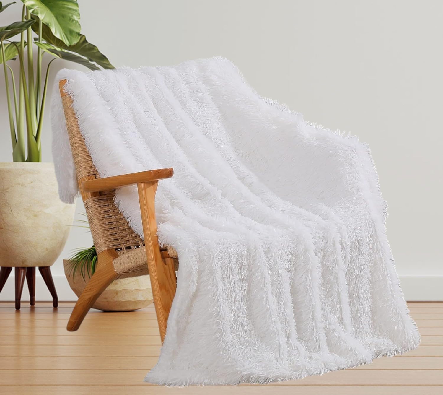 HaraDeco Manta Pelo Largo de Piel Sintética 220x240cm, Manta Felpa Reversible Sedalina Tacto Súper Suave, Manta Sofá Cama Decorativa Elegente(Blanca, 220x240cm)