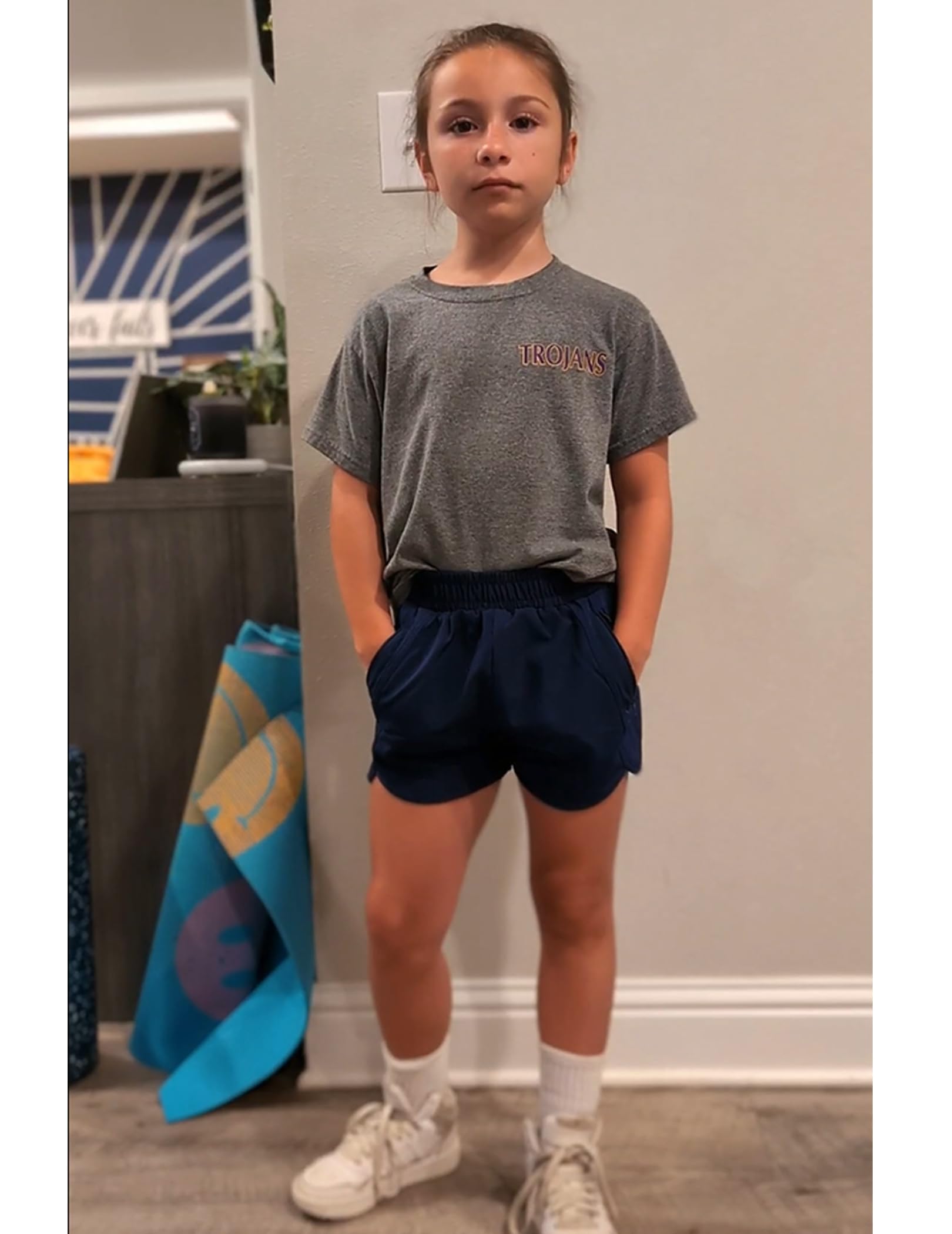 Arshiner Shorts de Sport pour Fille d'Été Taille Haute avec Poches Zippées 5-14 Ans