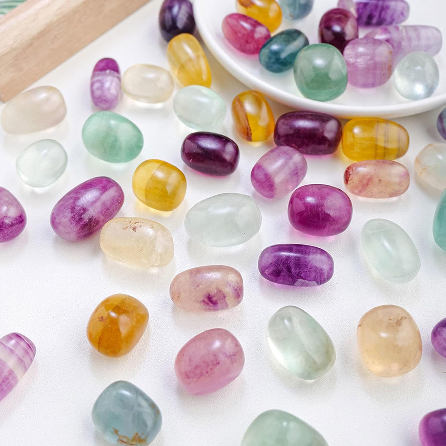 Decorative Crystal Pebbles Tumbled Stones 1 Lb/460g Natural Fluorite Quartz Stones Aquarium Gravel Sea Glass Rock Sand for Fish Turtle Tank/Air Plants Decoration