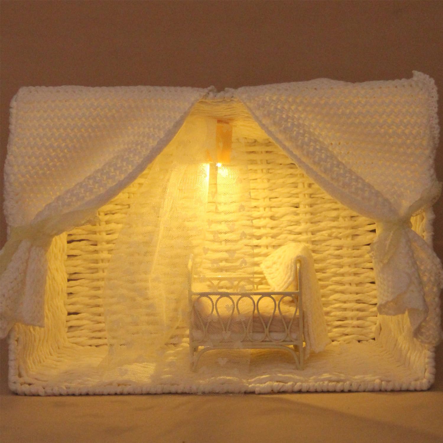 Cuna de casa de muñecas 1:12, 1 juego de cama de hierro en miniatura con ropa de cama, modelo de cuna moderna, mini, cuna, casa de muñecas, muebles, accesorios de decoración 6