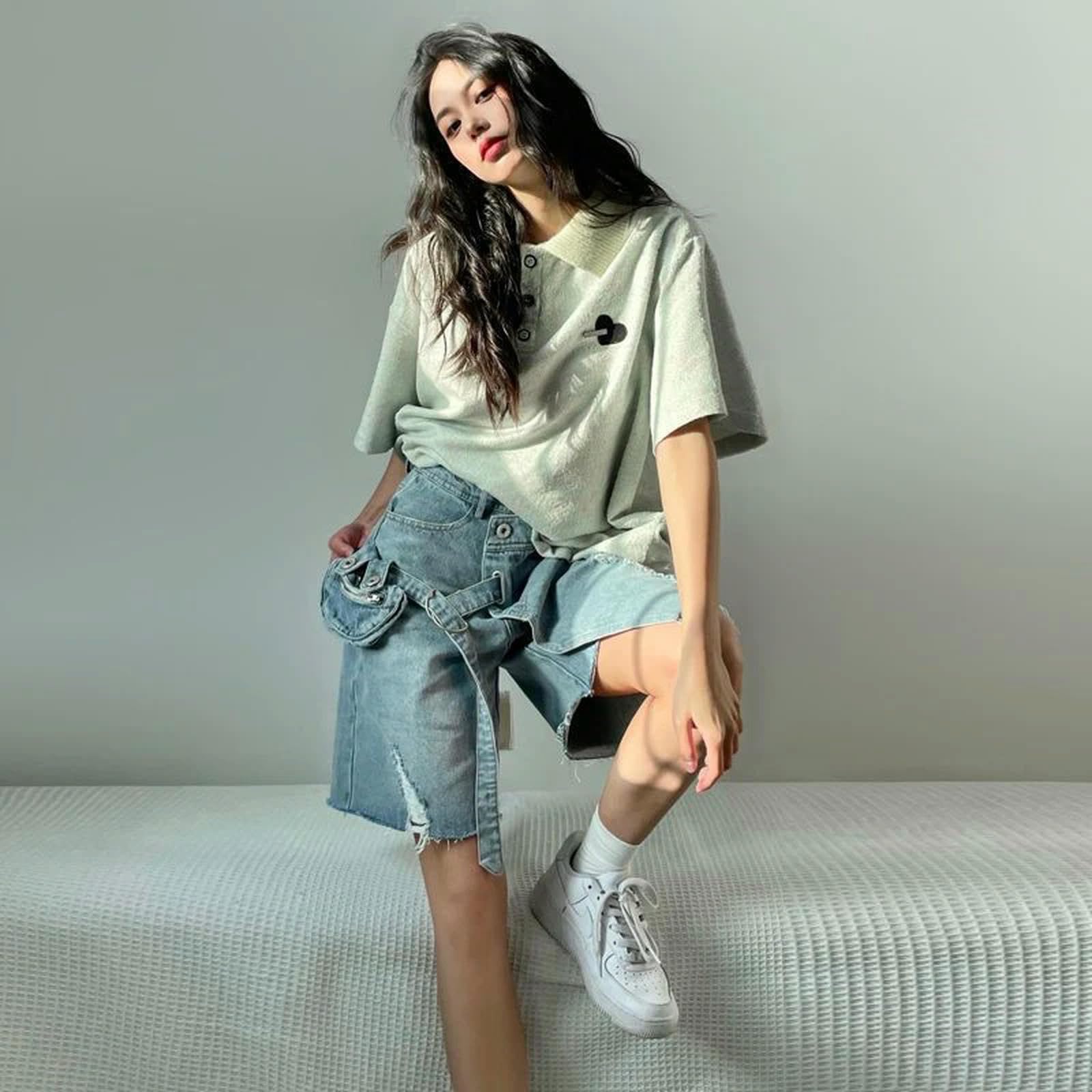 Pantaloncini Donna Short di Denim in Denim Irregolare da Donna Street Chic Fashion Street Largo Gamba Larga Ginocchiera Jeans Mini Pantaloni Casual