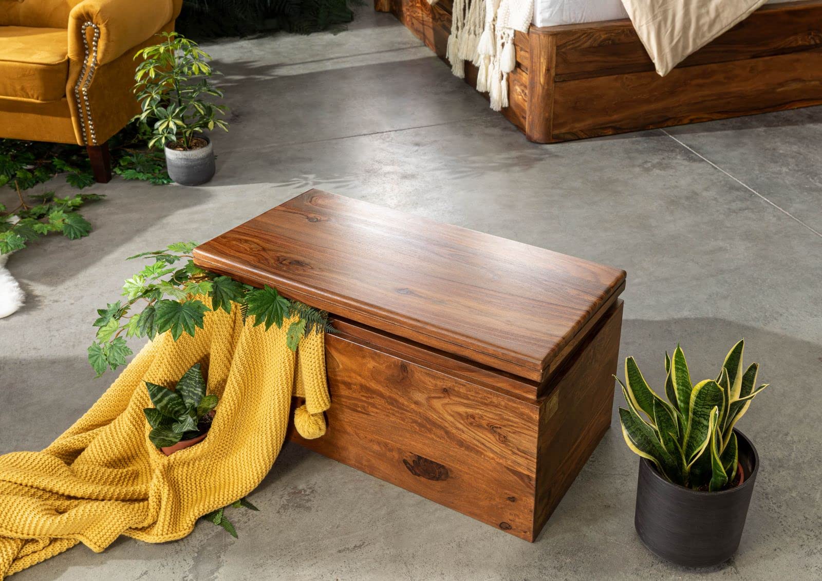 MASSIVMOEBEL24.DE | Toronto Truhe aus Massivholz walnuss - gewachst Sheesham Stauraum + Sitzgelegenheit + Deckel 80x40x40 Aufbewahrungsbox Holztruhe Sitztruhe