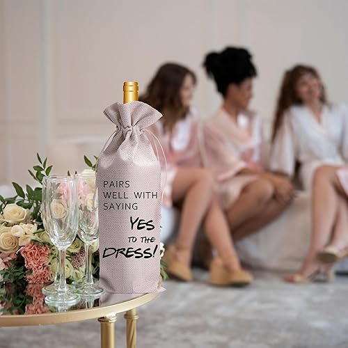 Miniatura 2 de Combina bien con la bolsa de regalo de compromiso de regalo de boda de Sr. y Sra. para noviaélella, regalo recién comprometido