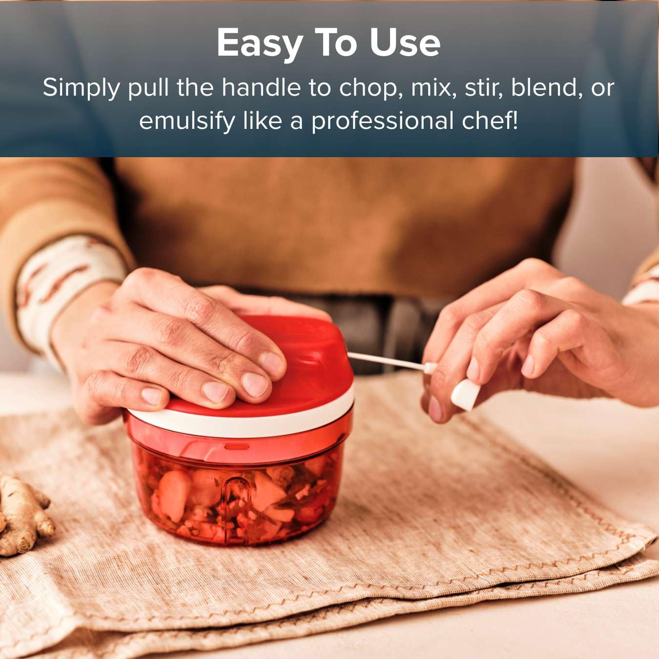 Tupperware SuperSonic Tritatutto Mini, Capacità 300 ml, Robot da Cucina Manuale – Utensile da Cucina per Tritare Erbe, Noci, Aglio, Verdure