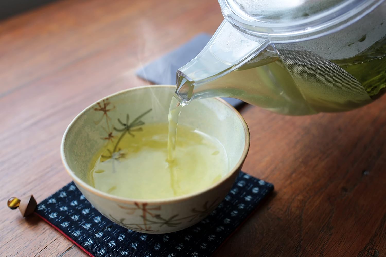 Unbreakable Transparent Kyusu with Noguchi Kumataro Tea Garden Logo, 520ml(17.5 fl oz) Large Capacity Type, Japanese Teapot with Stainless Fine Mesh Filter, Made in Japan, Dishwasher Safe, Bleach Safe