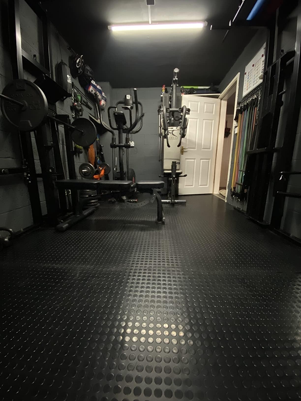 Garage Gummimatte Werkstattboden Große Garagen-Bodenmatte aus Gummi, 3mm dick, schwarz, handelsübliche, robuste Parkmatte für Garagenböden, für Parken von Golfwagen, wasser-/schmutzabweisender Bodenlä