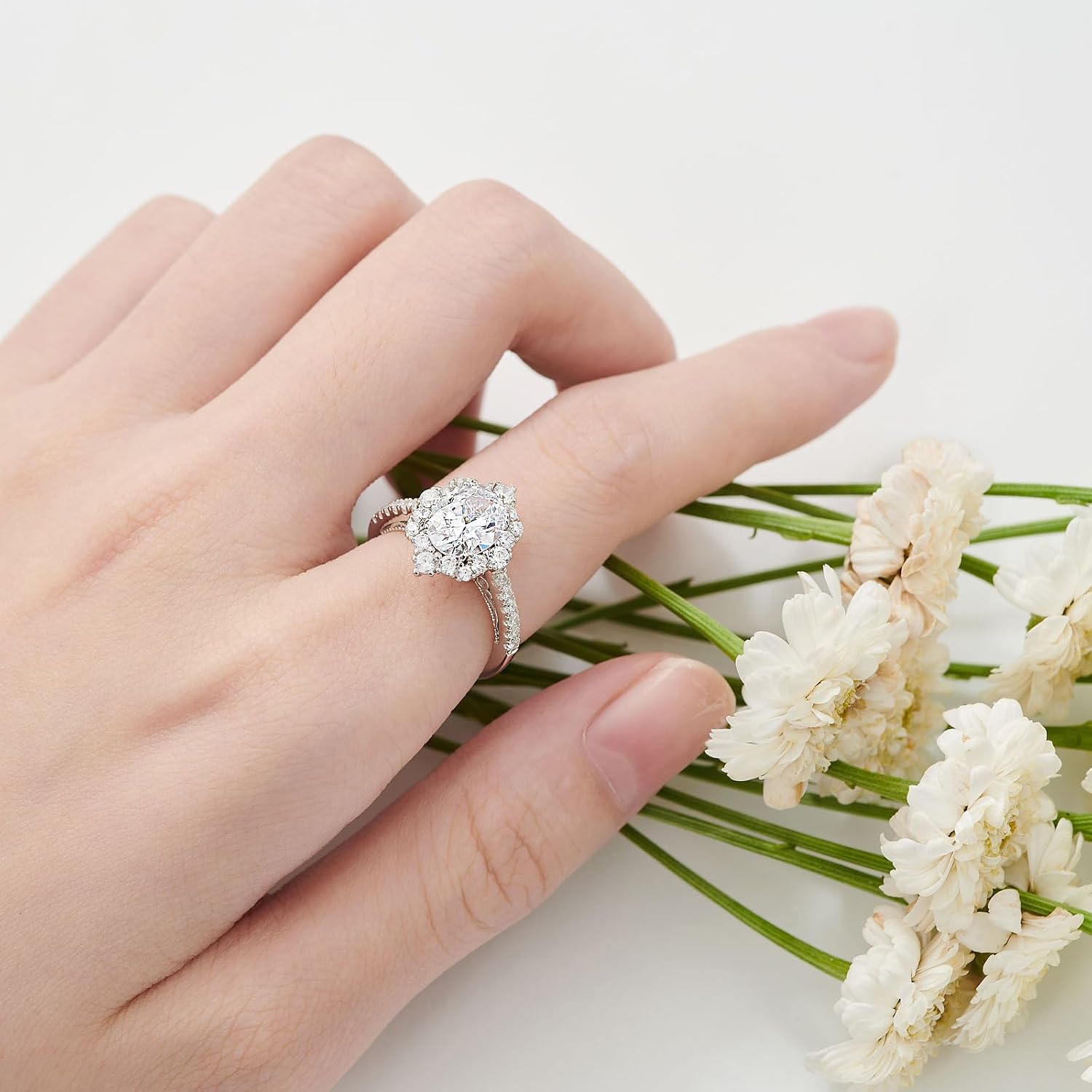 SHELOVES Oval Cut Floral Halo Engagement Ring for Women 5A CZ Wedding Promise Ring 925 Sterling Silver Sz 4.5-12