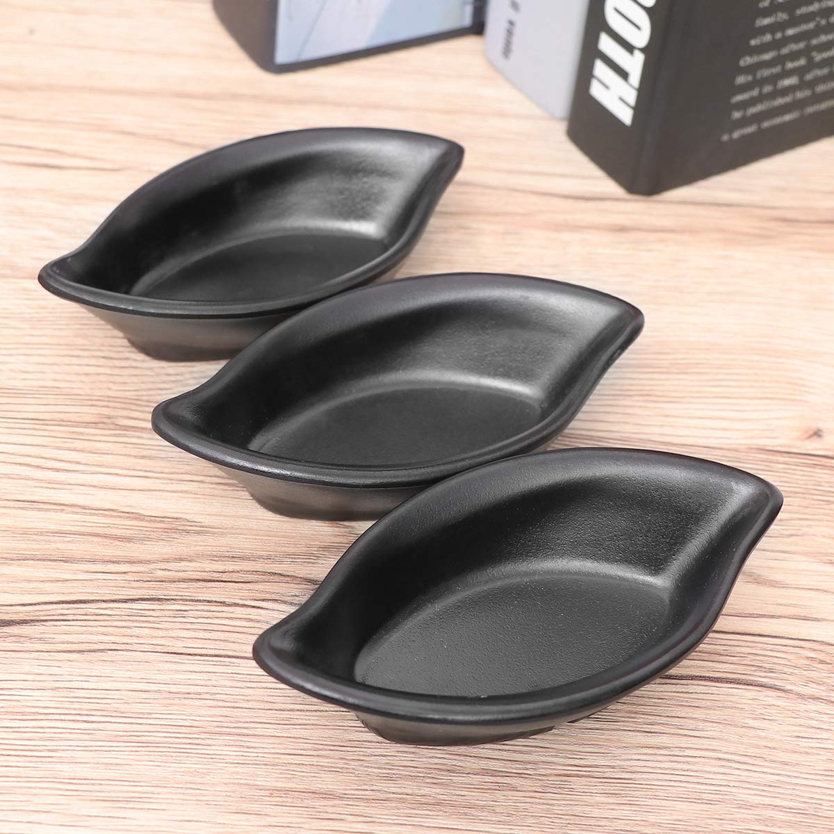 DOITOOL 5pcs Dipping Plates Dip Dish Sauce Dish Dipping Sauce Bowls Vinegar Bowl Condiment Plate Imitation Porcelain Dish Snack