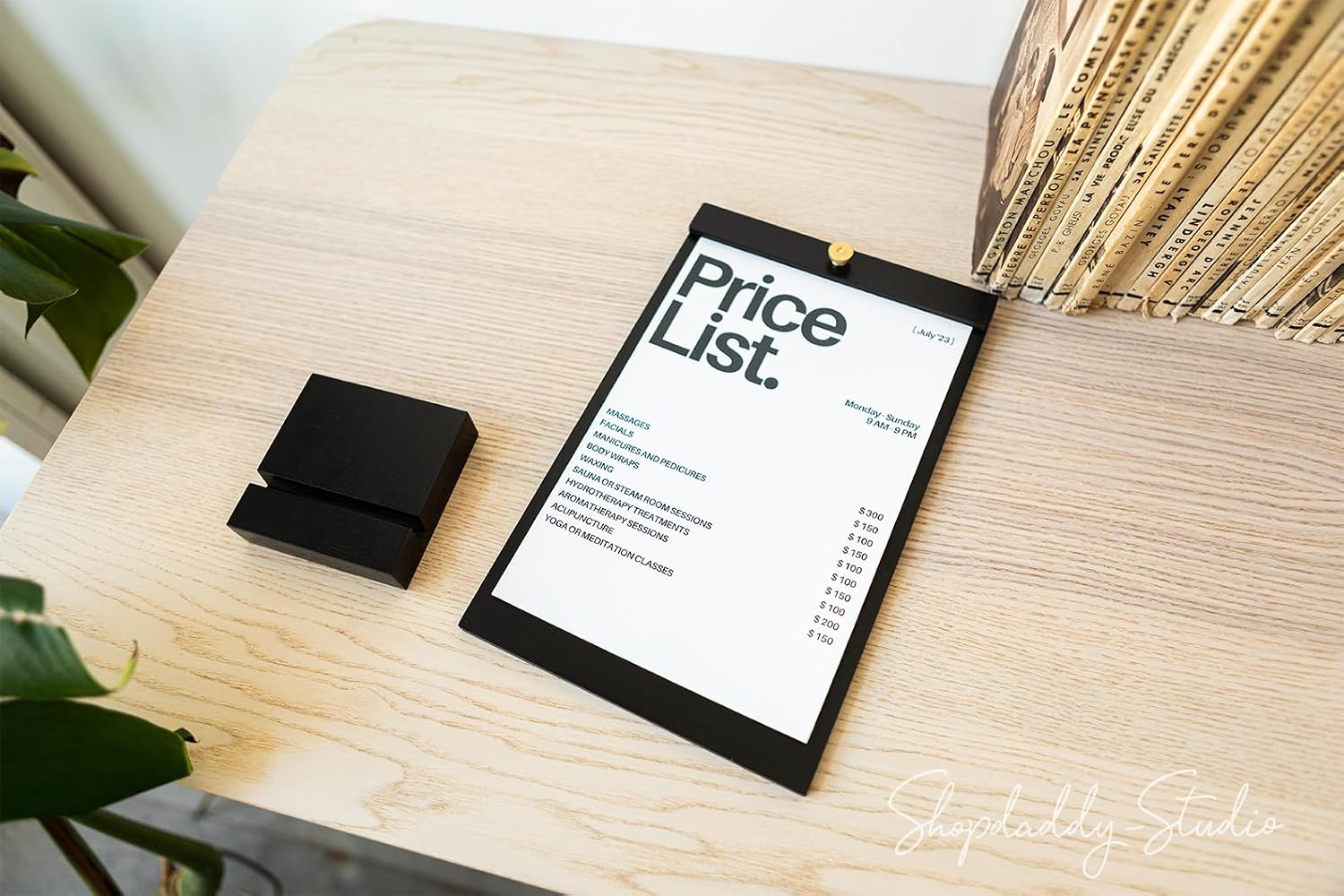 Wooden Sign Holder – Angled Black Wood Menu Holder Stand with Brass Screw – Restaurant Table Number Display, Custom Table Sign or Menu for Restaurant