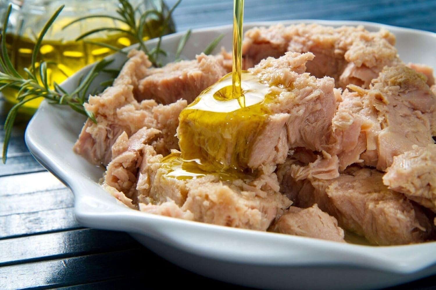 60x Sardanelli Thunfisch Tonno Pinna Gialla all'Olio di Oliva,Thunfisch in Olivenöl,80g Dose + Beni Culinari Kostenloser Schlüsselanhänger