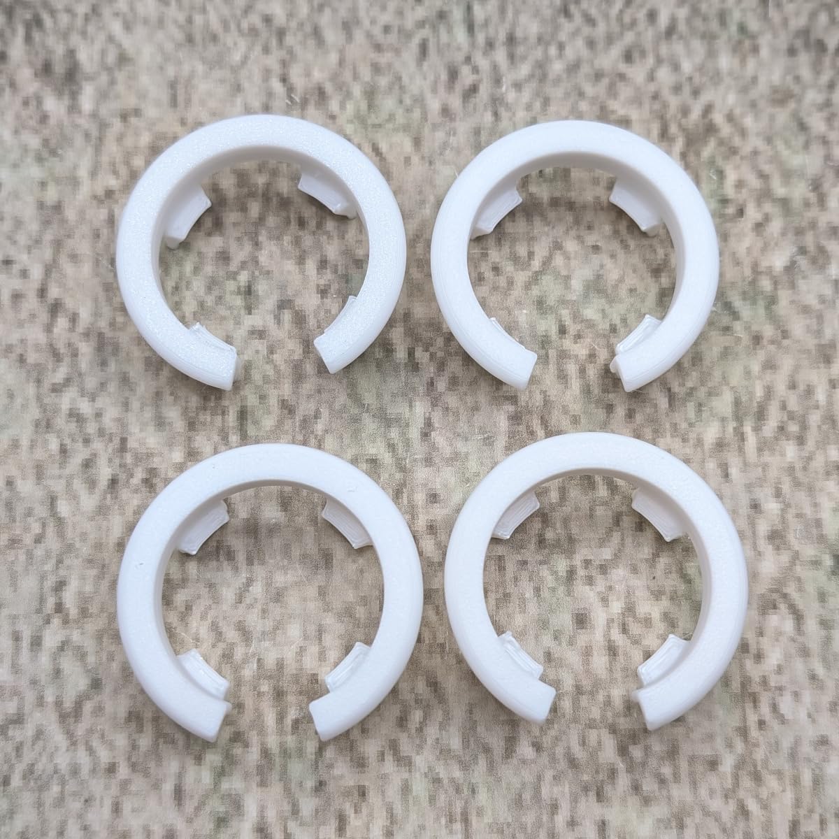 ULEIVA Replacement Clamping Bushing, Pack of 4, White, Compatible with EURA Radiator Side Panel - Image 2