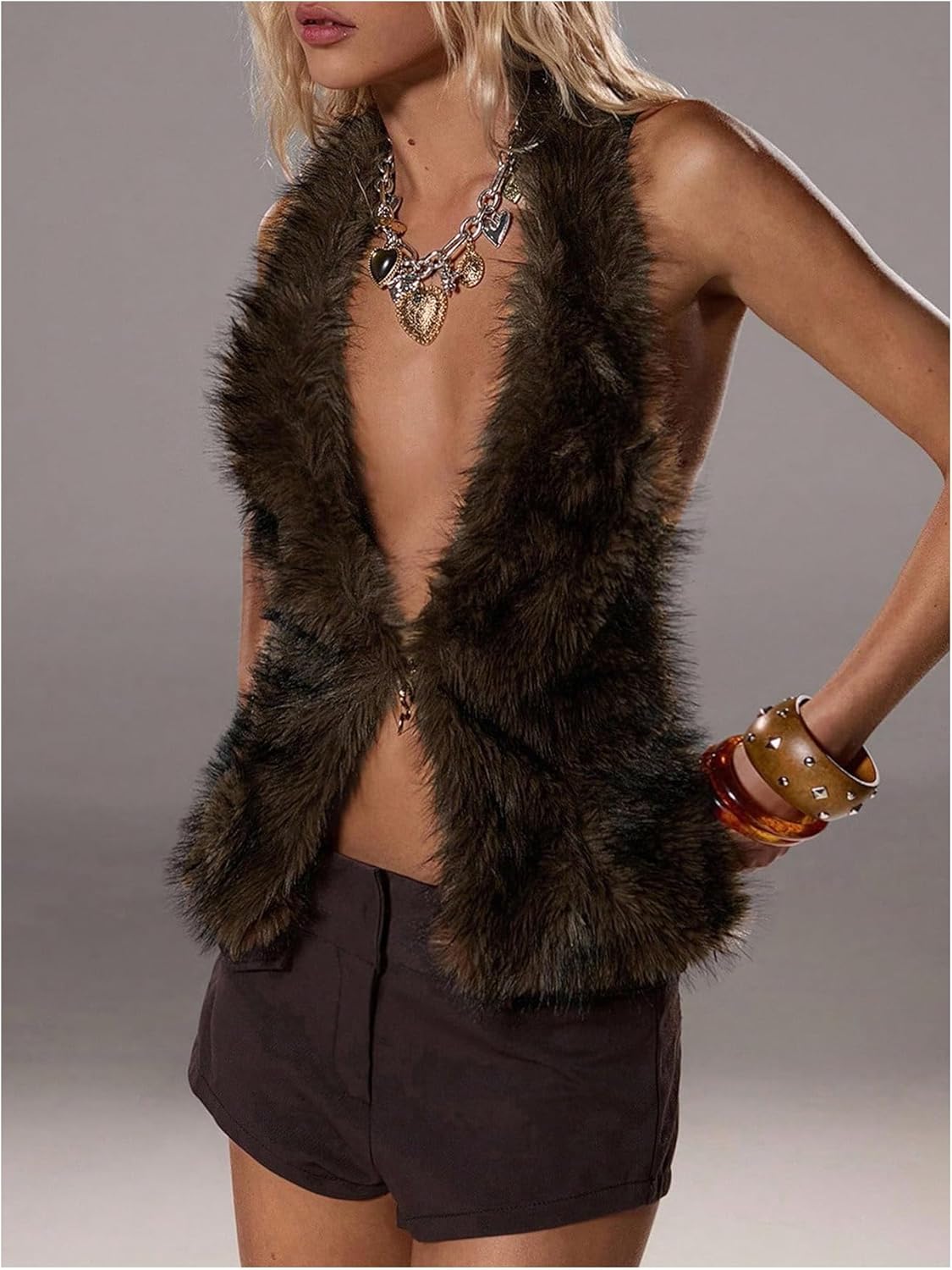 Verdusa Women's Rave Club Sexy Faux Fur Furry Fuzzy Halter Top Backless Slit Going Out Tops - Image 5