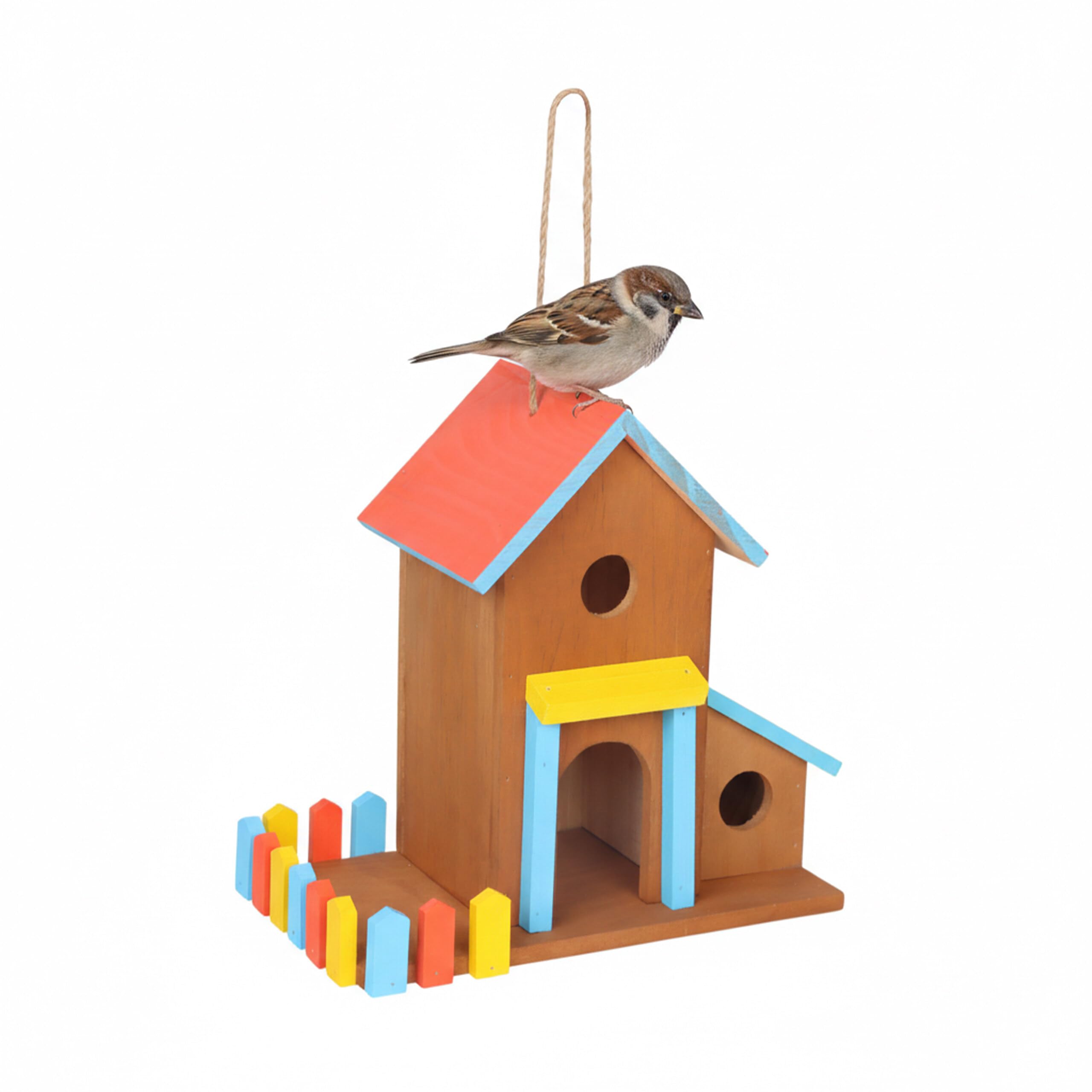 Mangeoire pour oiseaux en bois afin de protéger la faune du jardin
