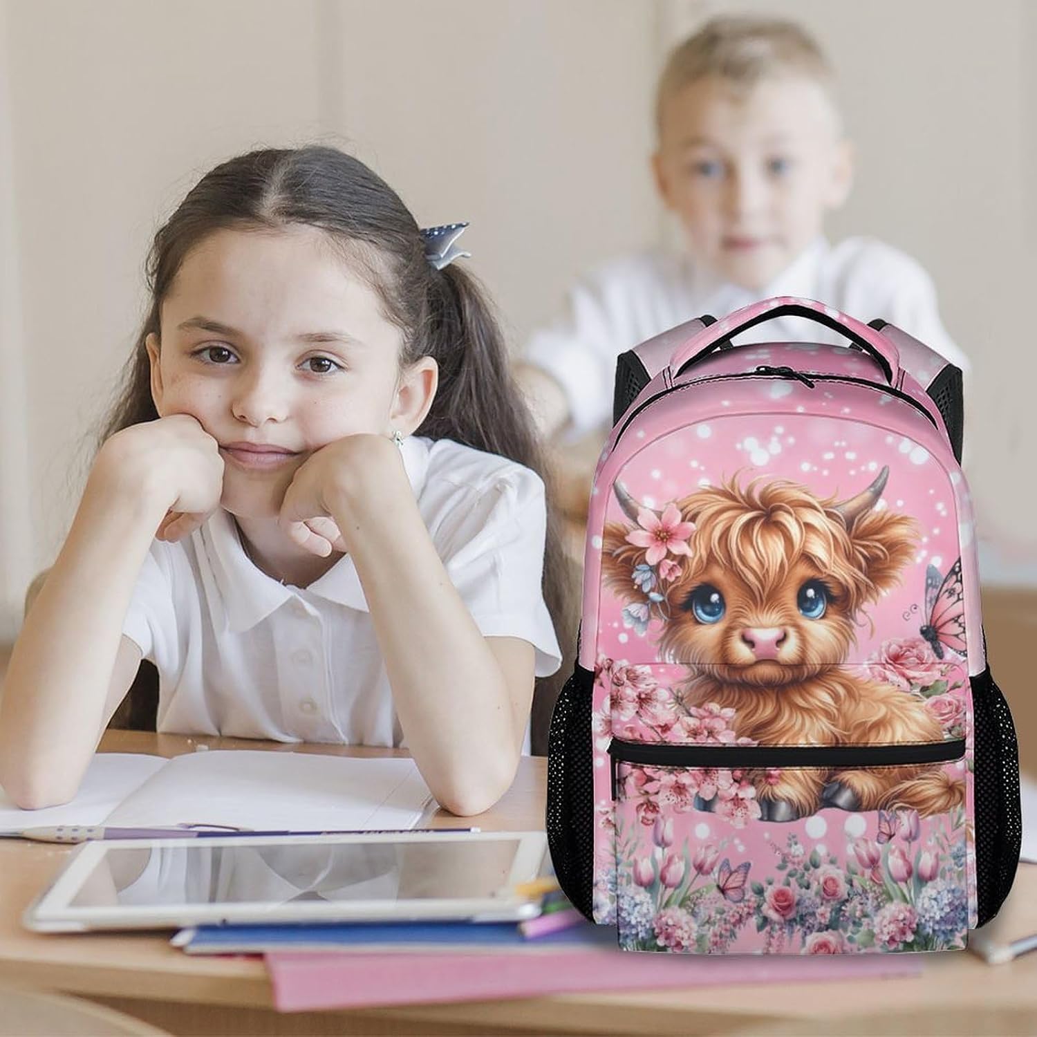 Mercuryelf Backpack for Kids - Girls School Bag 17 Inch Roomy Compartment Cute Highland Cow Bookbag for Elementary