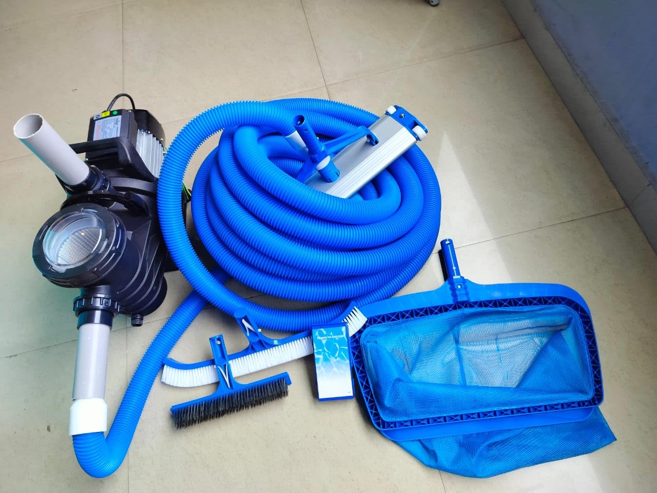 Swimming Pool Vacuum Cleaning Set | 0.50HP Pump with Prefilter, 10m Hose, 18" Vacuum Head, 16 ft Telescopic Pole, 18" Curved Brush, Leaf Net, 10" Algae Brush & pH Test Kit-image-15