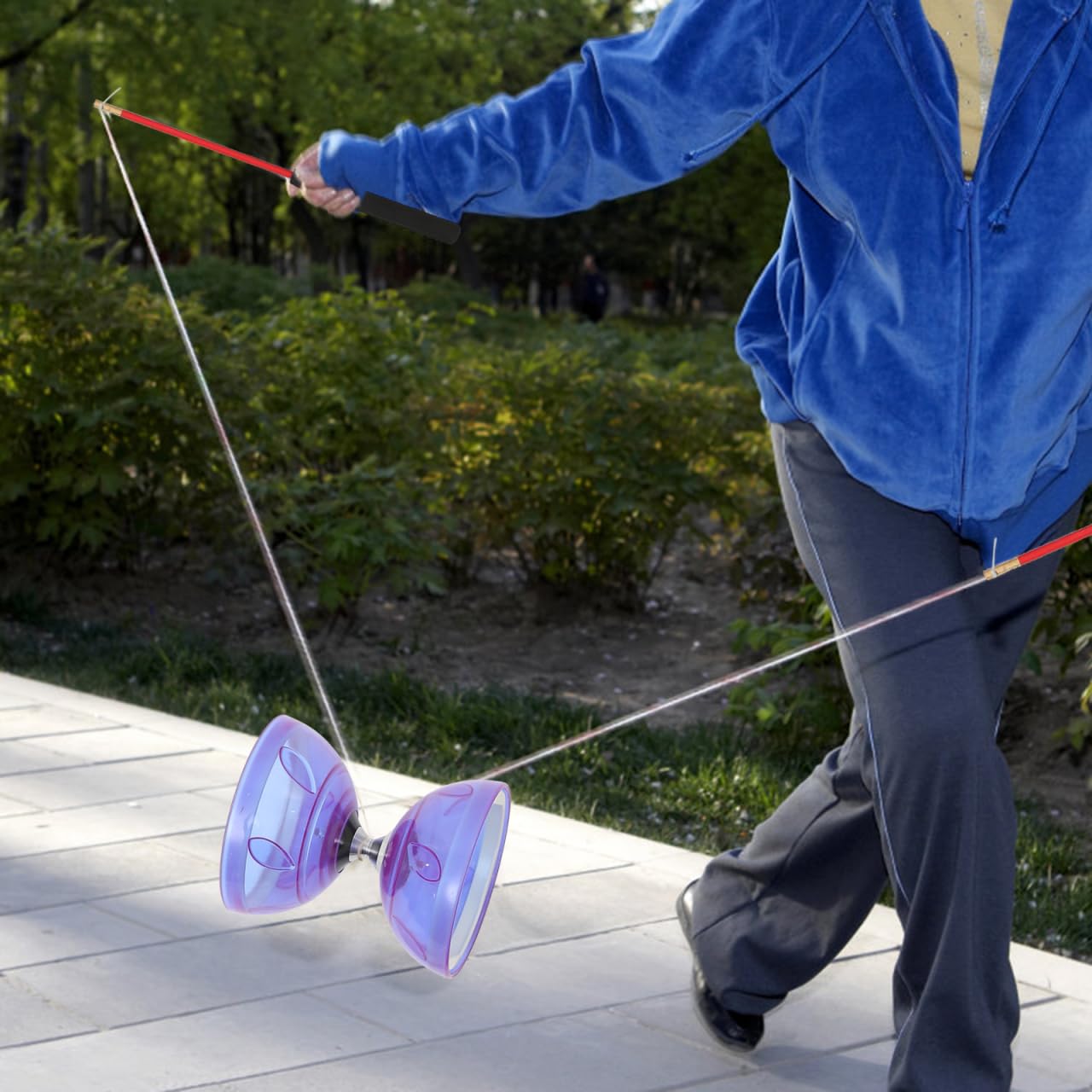 NUOBESTY Diabolo Triple Rodamiento Niños Diabolo con Palos de Aluminio Y Cuerda Chino Yo- Yo Malabares Juguete Giratorio para Fitness Diábolo con rodamientos de Bolas