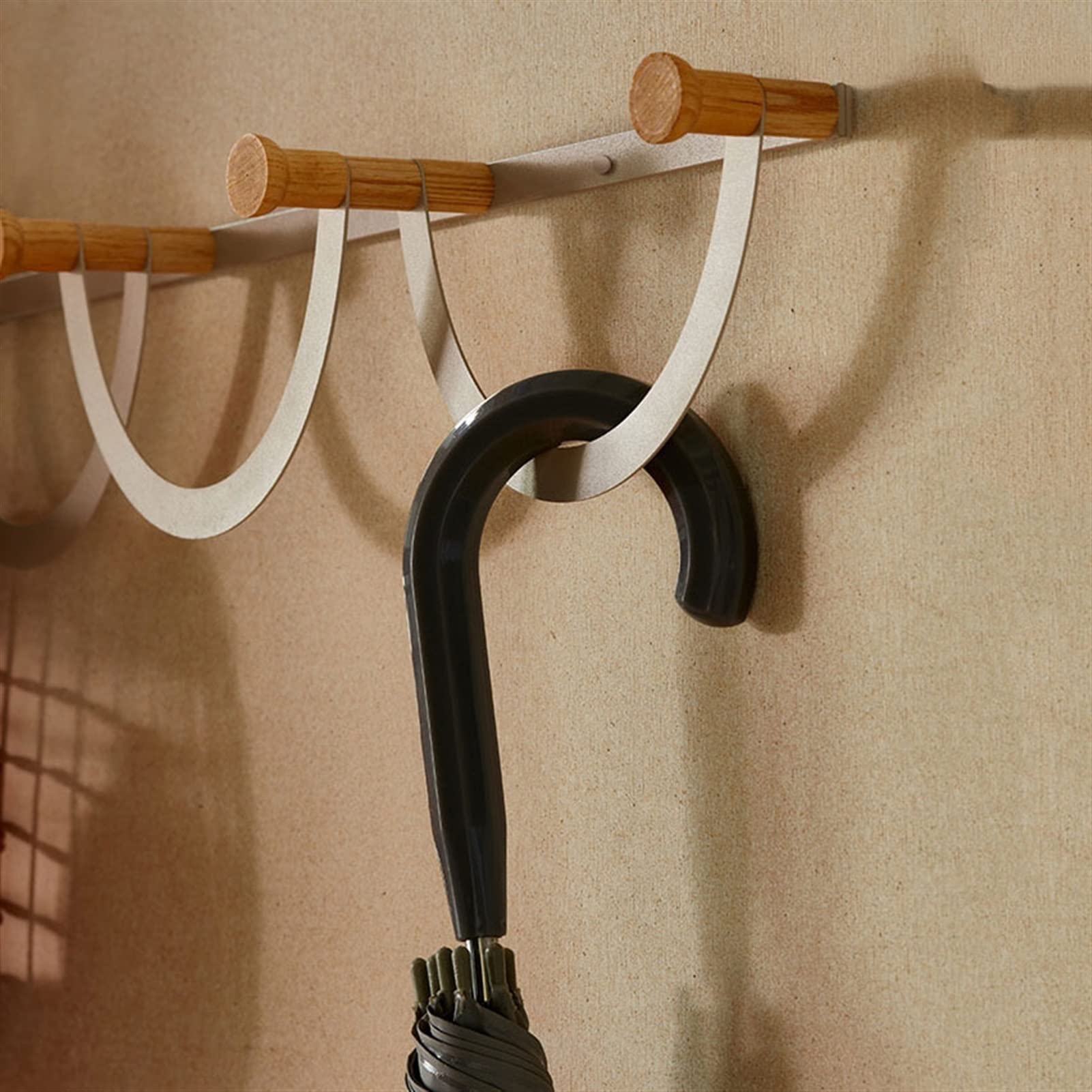 perchero-sombrero Rack de abrigo, gancho de la capa perforada de pared, dormitorio en el hogar Cerrojador de la sala de estar sencillo de la casa, gancho de la capa colgante de la pared perchero de ca