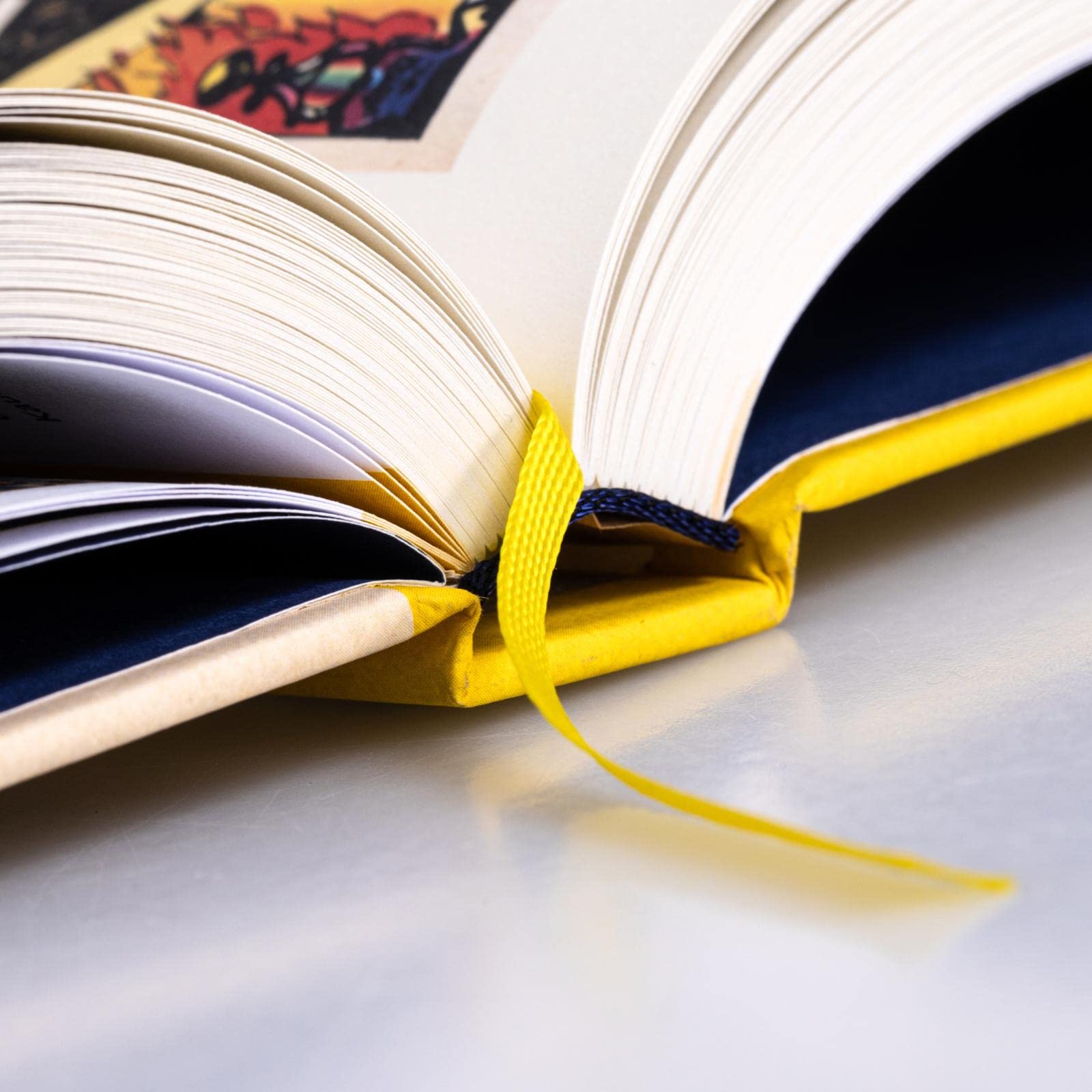 Die Bibliothek der Comic-Klassiker: Fix und Foxi: Sammelband mit den beliebtesten Geschichten der deutschen Comic-Reihe im Schuber