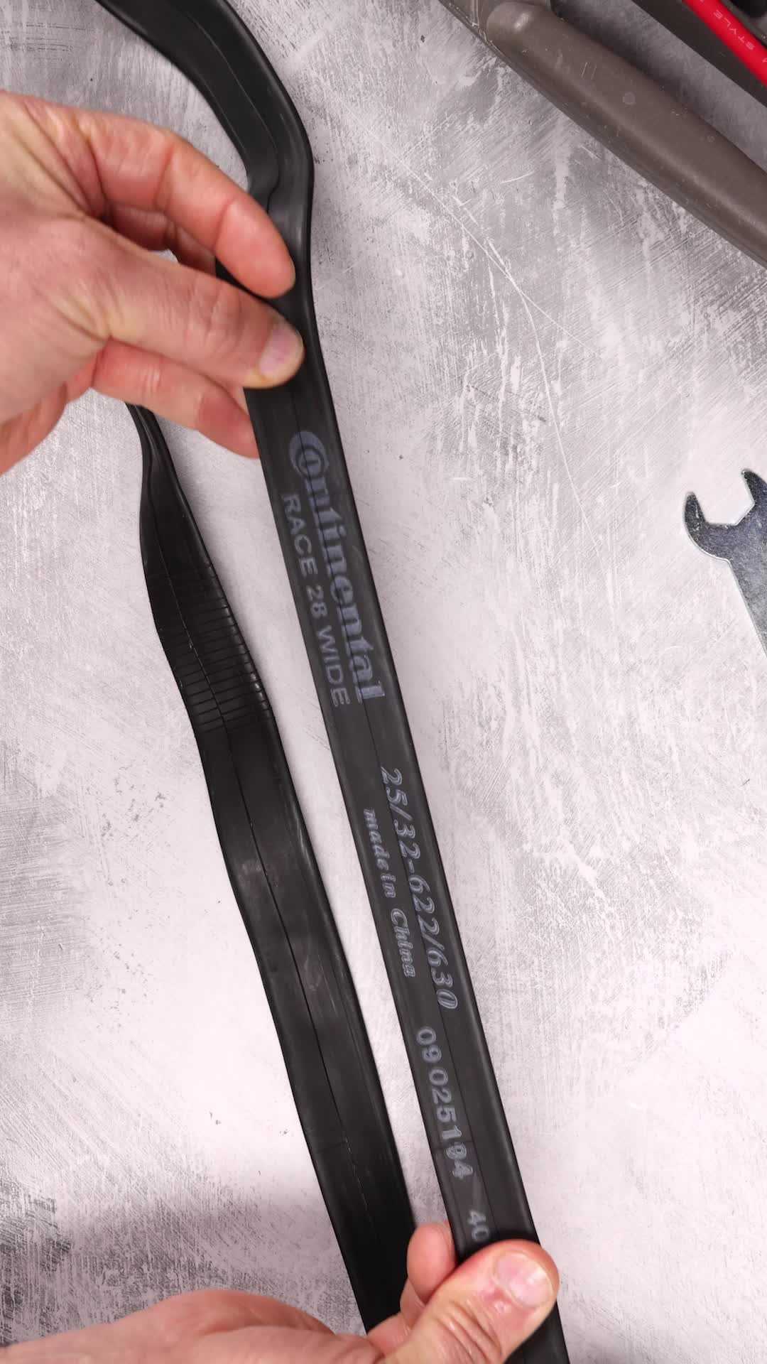 Continental Race 700 X 20 - 25 Inner Tube | TUBE KING! – Tube King - View #4