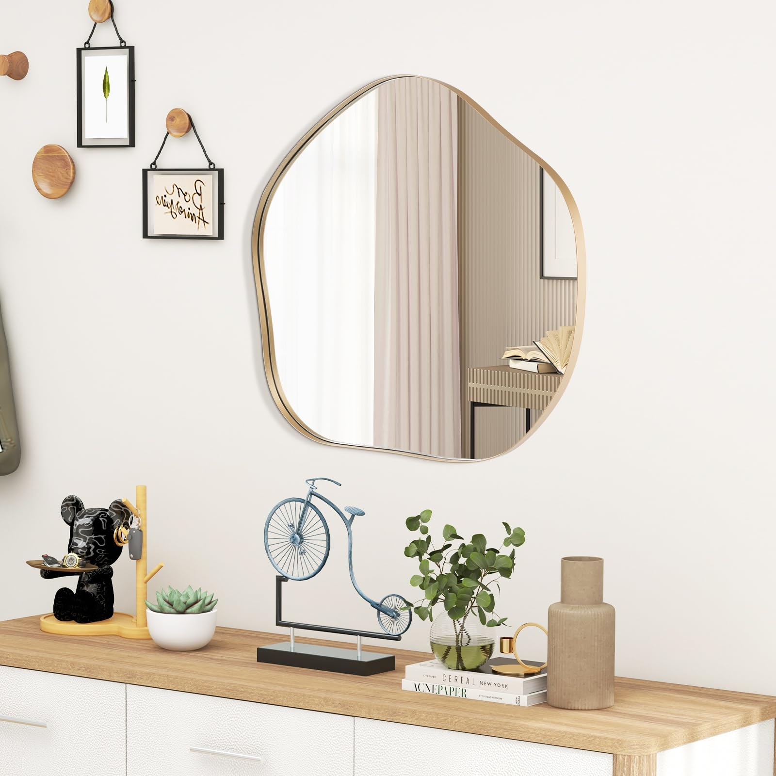 LIFEZEAL Specchio decorativo, irregolare con cornice in metallo, asimmetrica, da appendere in bagno o camera da letto, 75 x 70 cm