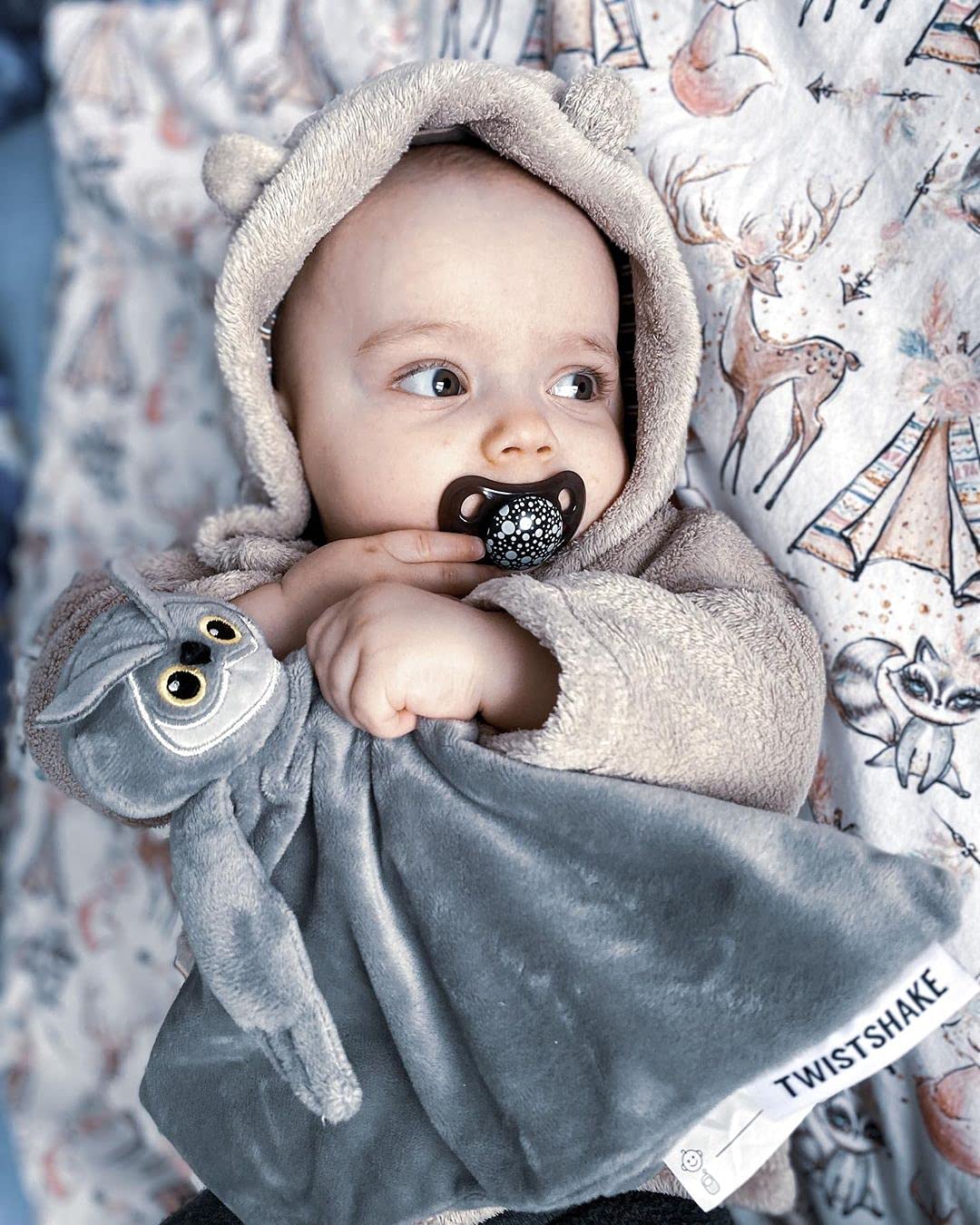 Twistshake Doudou Hibou En Polyester – Peluche Carrée Douce, Étiquette Nom, Cadeau Naissance 19x12 Cm